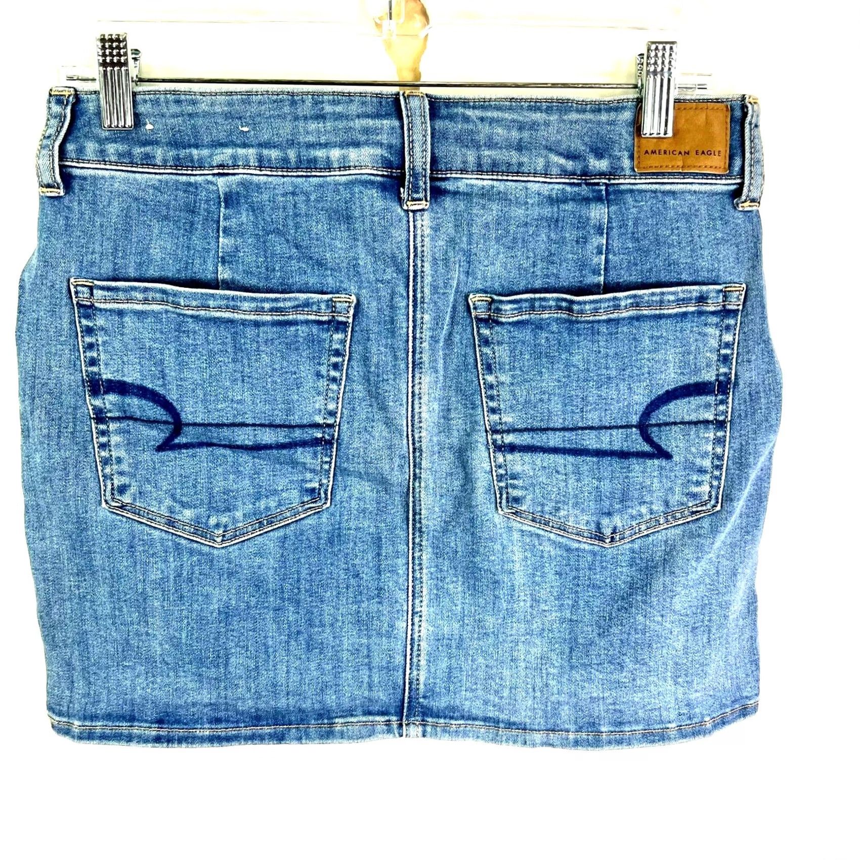 American Eagle Outfitters American Eagle Blue Jean Mini Skirt Women's Size 8 Stretch Denim 30X15 Size 30" / US 8 / IT 44 - 3 Thumbnail