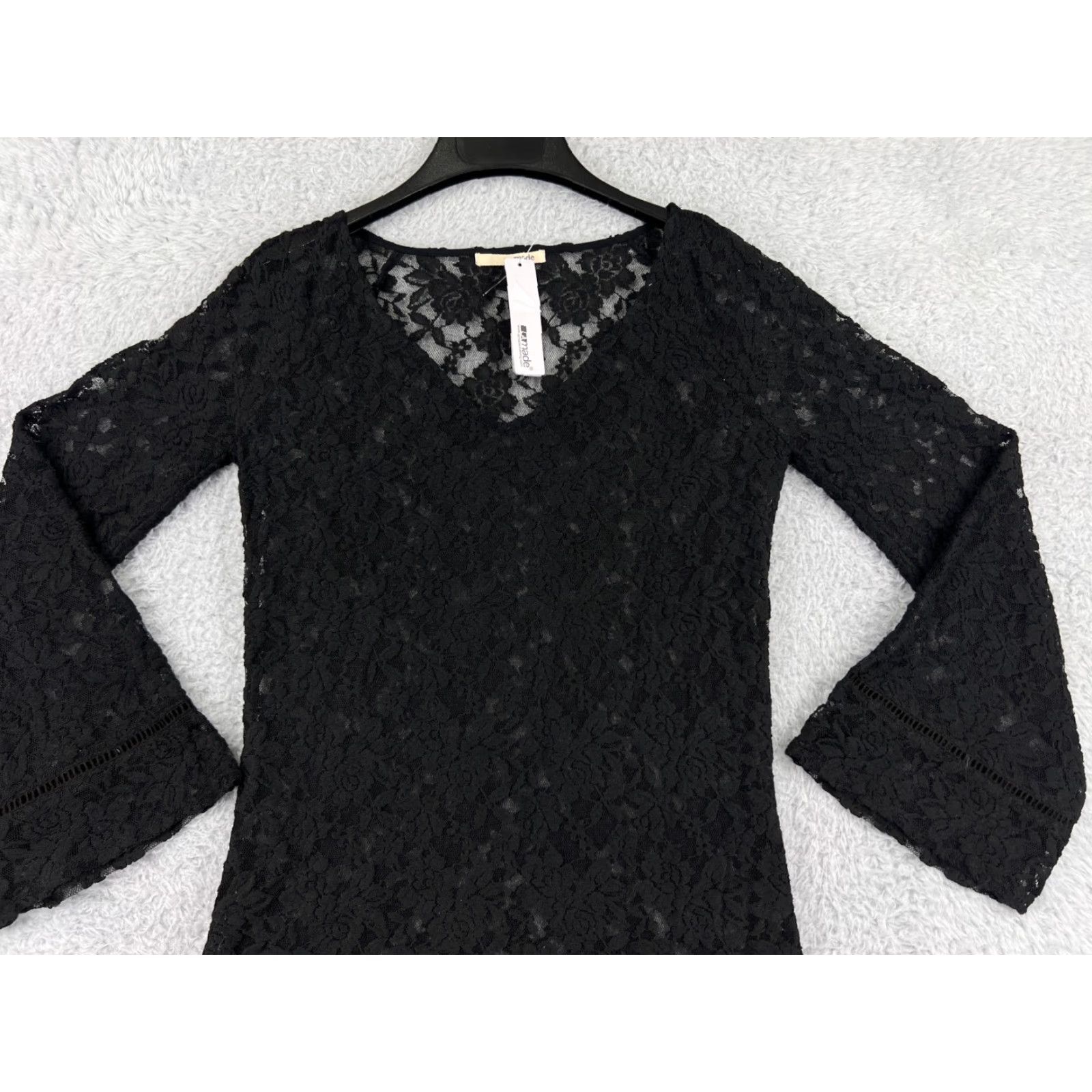 Vintage VINTAGE LA Made Womens Blouse Long Sleeve V-Neck Lace Overlay Floral Small Black Casual Shirt Adult Oktoberfest Dress UpWeekend Wear Size S / US 4 / IT 40 - 4 Thumbnail