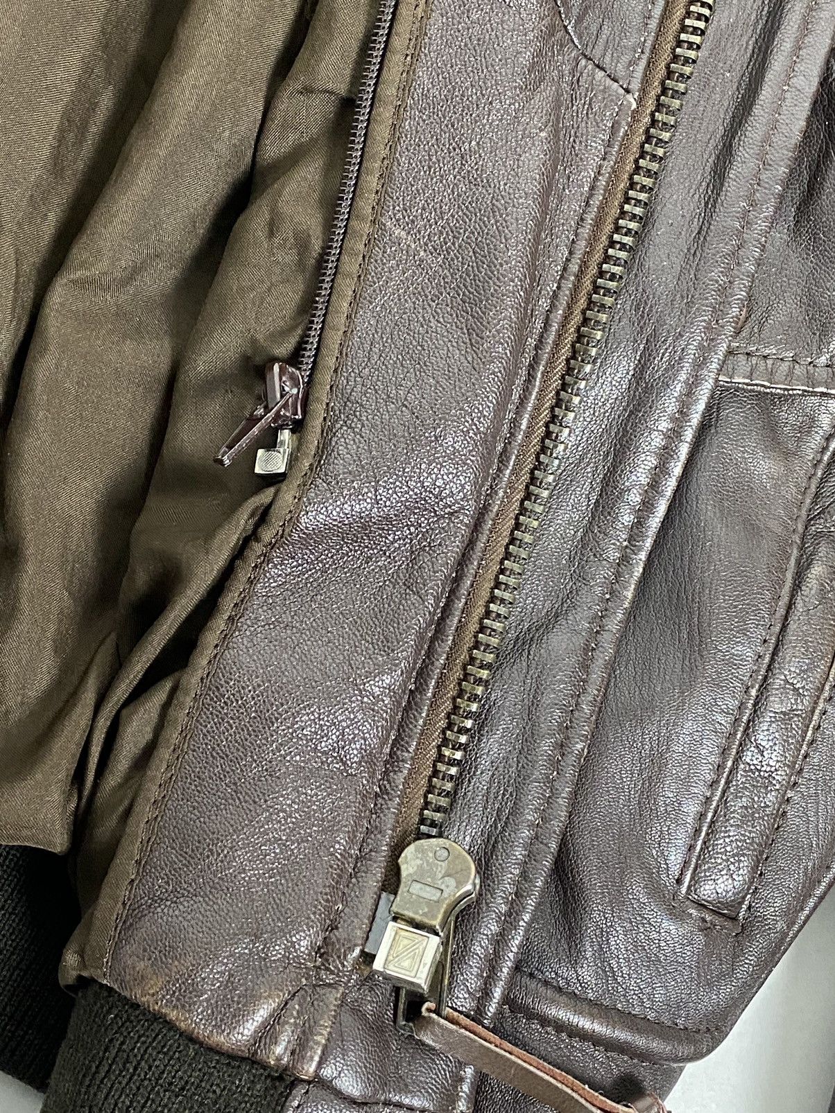Belstaff × Vintage Vintage Belstaff Leather Bomber Jacket Size US M / EU 48-50 / 2 - 12 Thumbnail