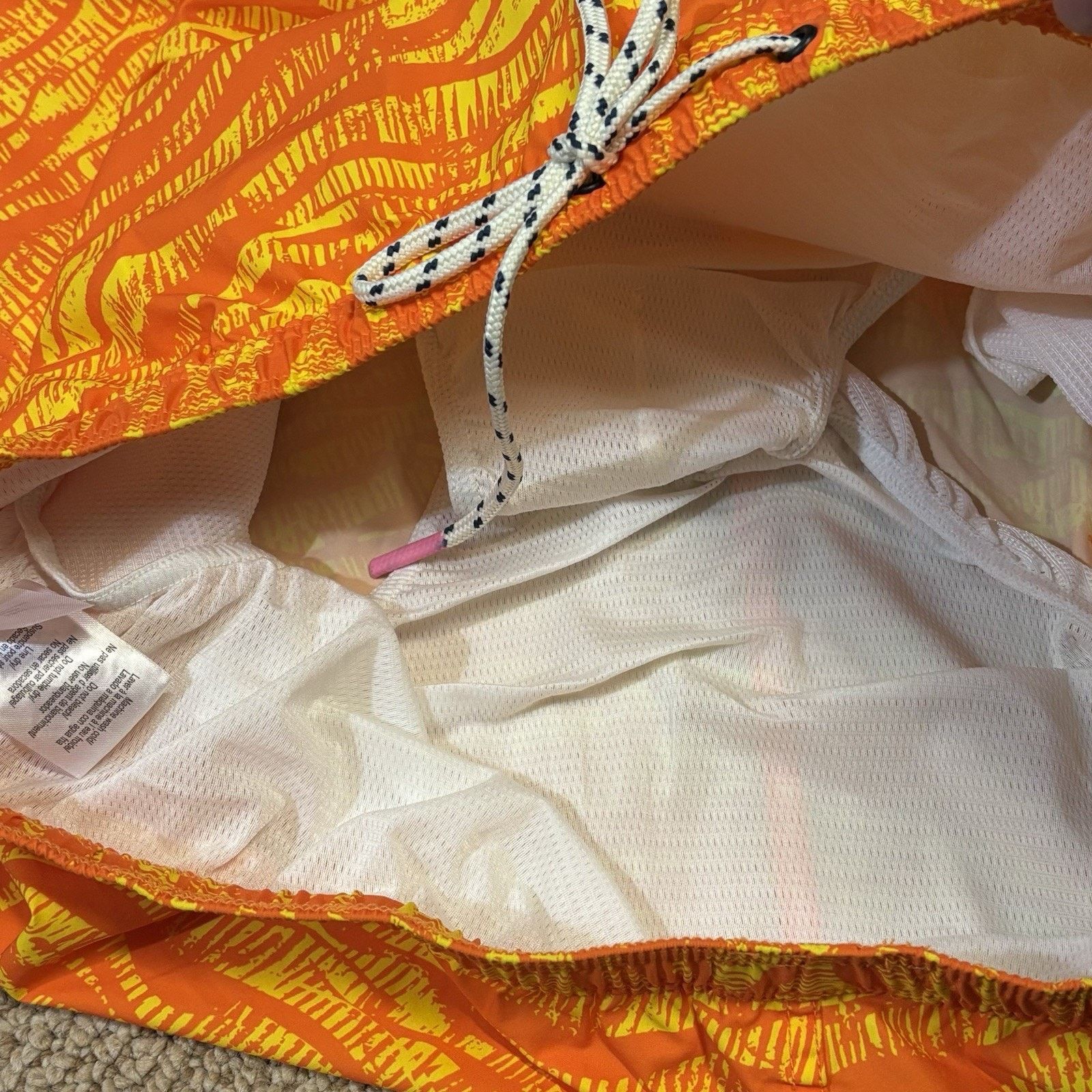 Psycho Bunny Psycho Bunny 3XL Swim Trunks Foley Neon Orange Yellow NWOT Size US 41 - 6 Thumbnail
