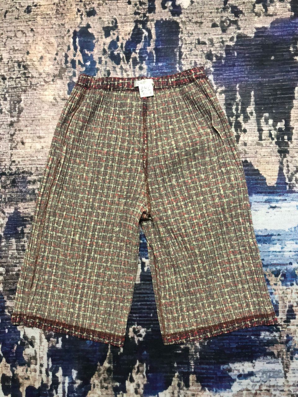 Pleats Please Issey Miyake Pleats Please Issey Miyake Digital Design Multicolor Short Size 34" / US 12 / IT 48 - 4 Thumbnail