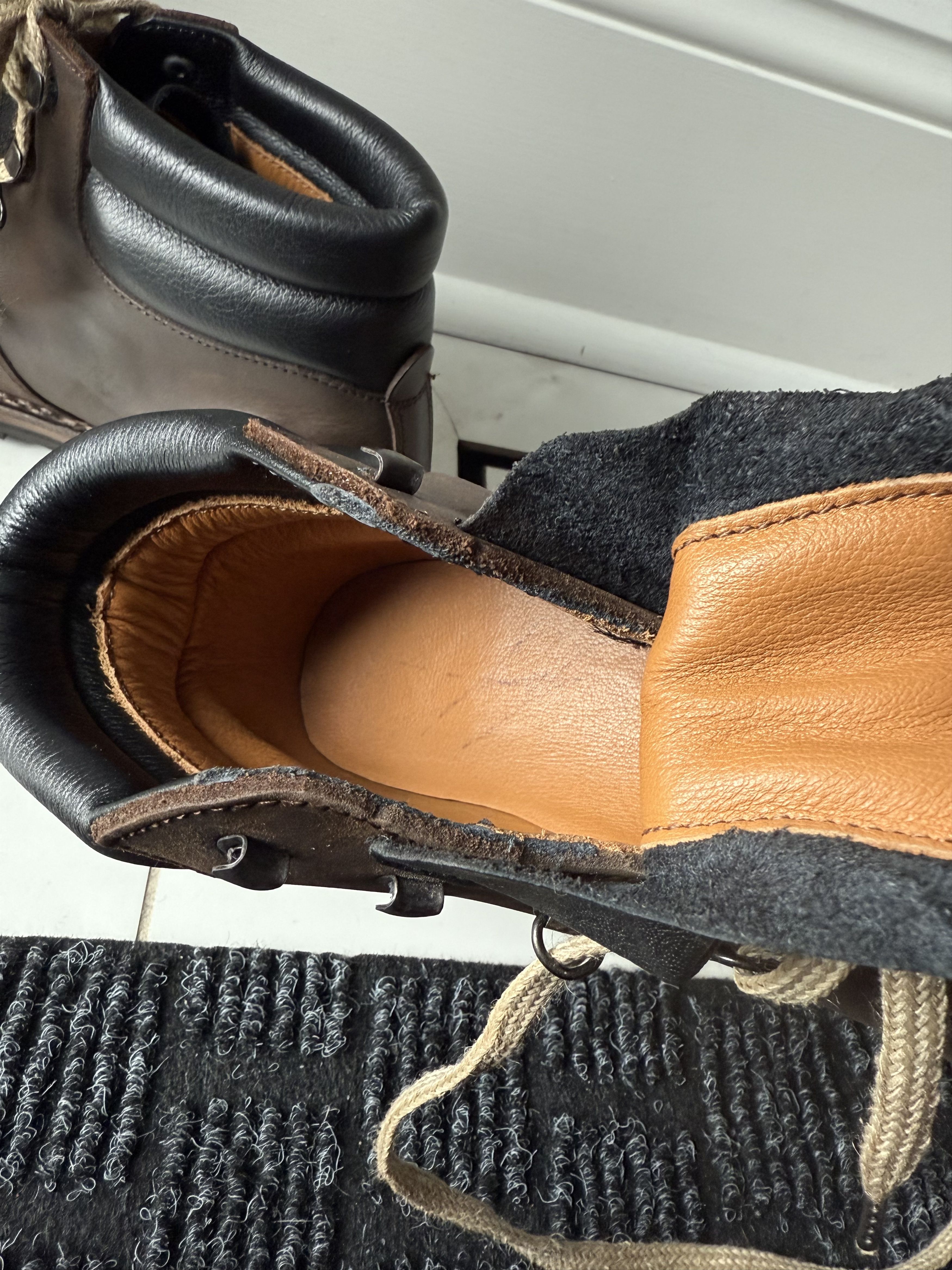 Geoffrey B. Small TNZ05 Hiker Boots Size US 9 / EU 42 - 4 Thumbnail
