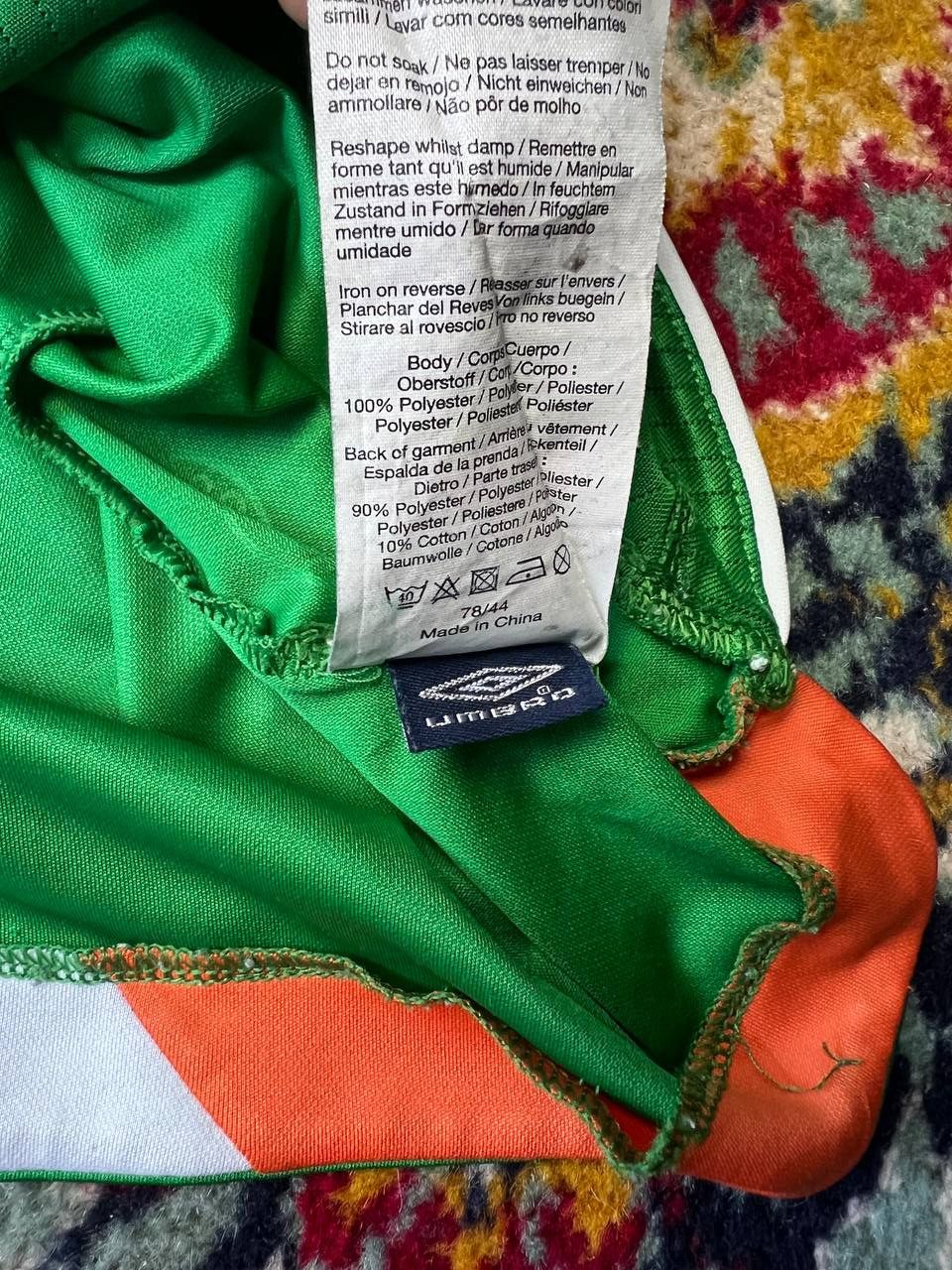 Umbro Ireland 2008-2010 Original Home Football Shirt Soccer Umbro Size US M / EU 48-50 / 2 - 4 Thumbnail