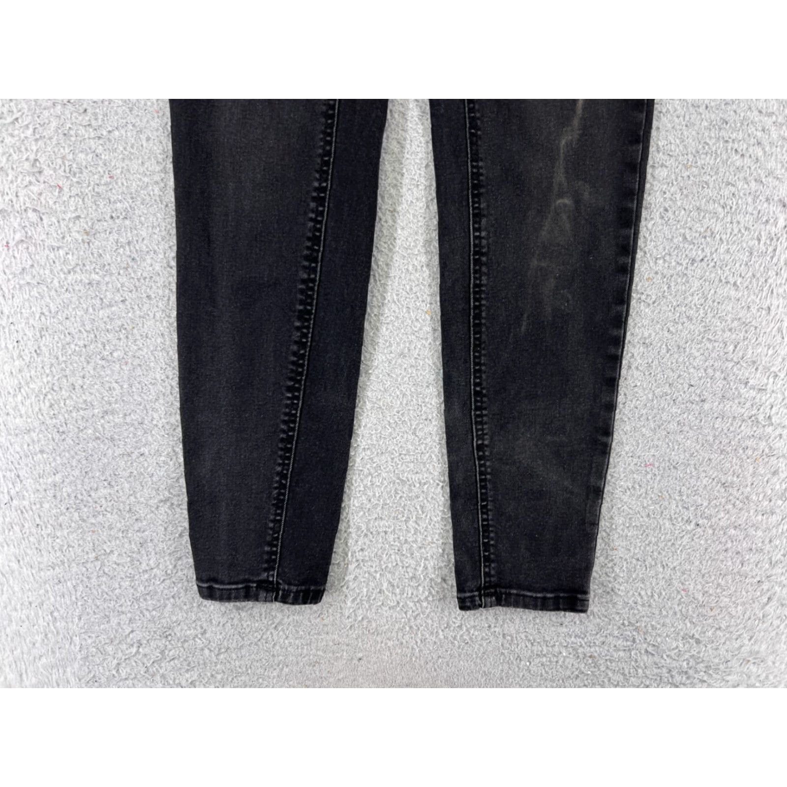 Vintage No Boundaries Jeans Women 3 Black Skinny Denim High Rise Cotton Blend 5-Pocket Size 26" / US 2 / IT 38 - 2 Thumbnail