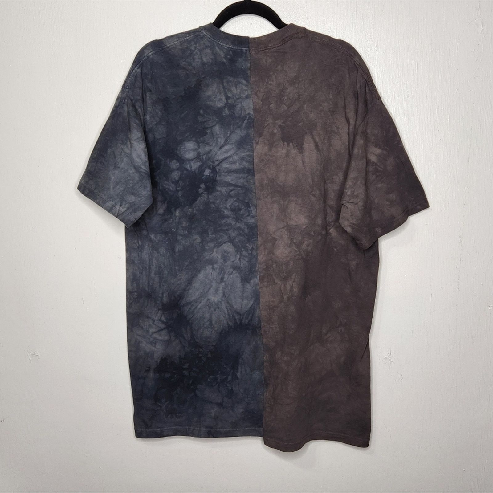 Vintage Wolf Bear Custom Cut Sew Tie Dye Nature Wildlife Animal Eart Size US XL / EU 56 / 4 - 2 Thumbnail