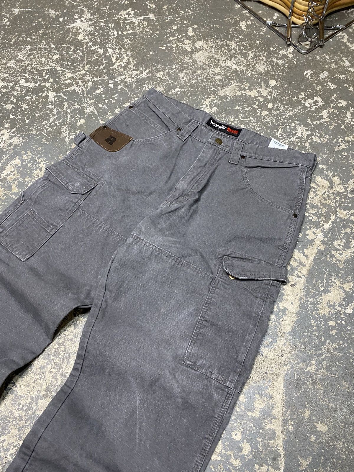 Carhartt × Dickies × Vintage Vintage Wrangler Riggs Carpenter Double Knee Baggy Fit Pants Size US 35 - 6 Thumbnail