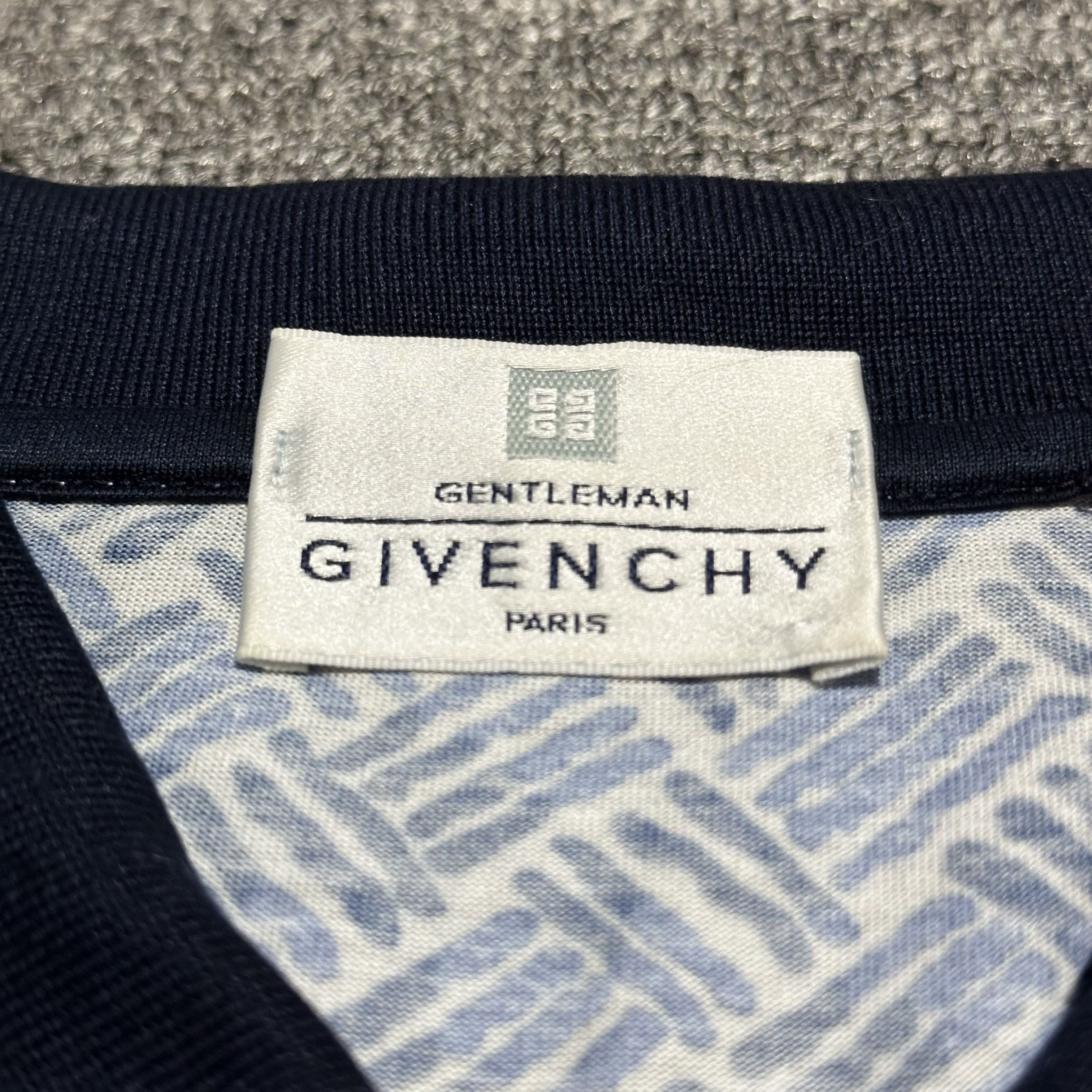Givenchy Givenchy Gentleman Vintage Poloshirts Size US L / EU 52-54 / 3 - 5 Thumbnail