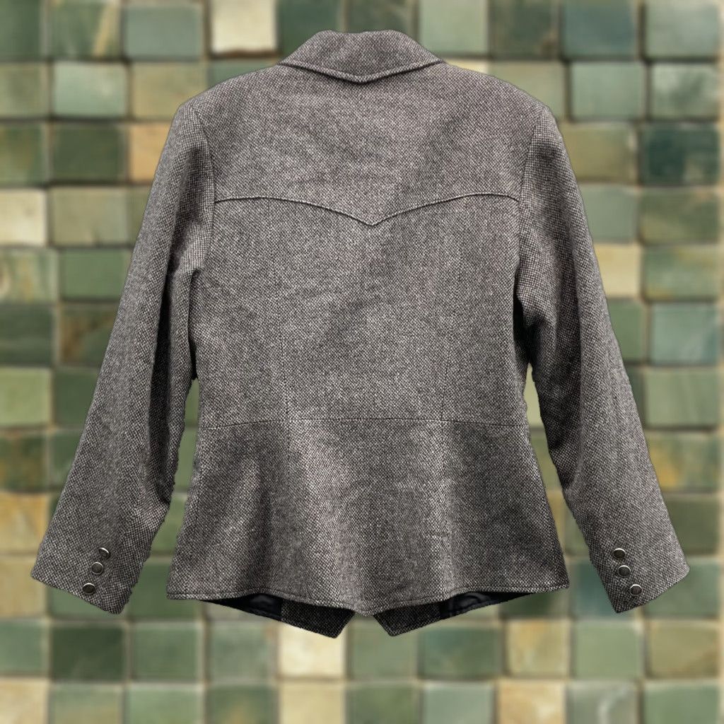 Vintage VINTAGE Pioneer Wear 100% Wool Blazer Jacket Women 10 Corpcore Business USA Made Blazer Women 10 Gray Wool 100% Blazer Jacket Vintage Pioneer Wear Size L / US 10 / IT 46 - 1 Thumbnail