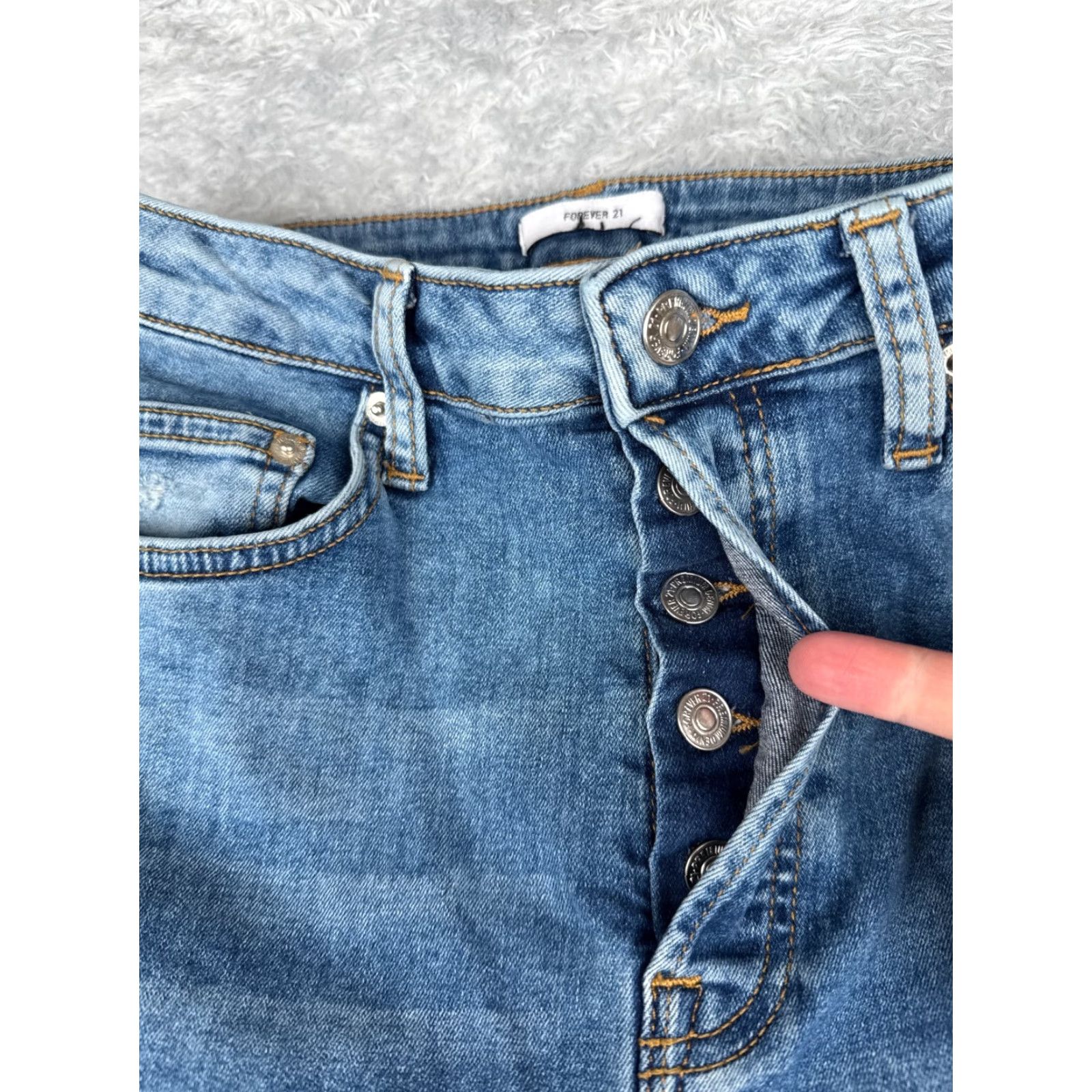 Forever 21 Forever 21 Jeans - Womens - Skinny - High Rise - Distressed Denim - Blue - 29 - 27x27 Inseam - Cotton Blend - Regular Fit - 5-Pocket - Medium Wash Size 29" - 5 Thumbnail
