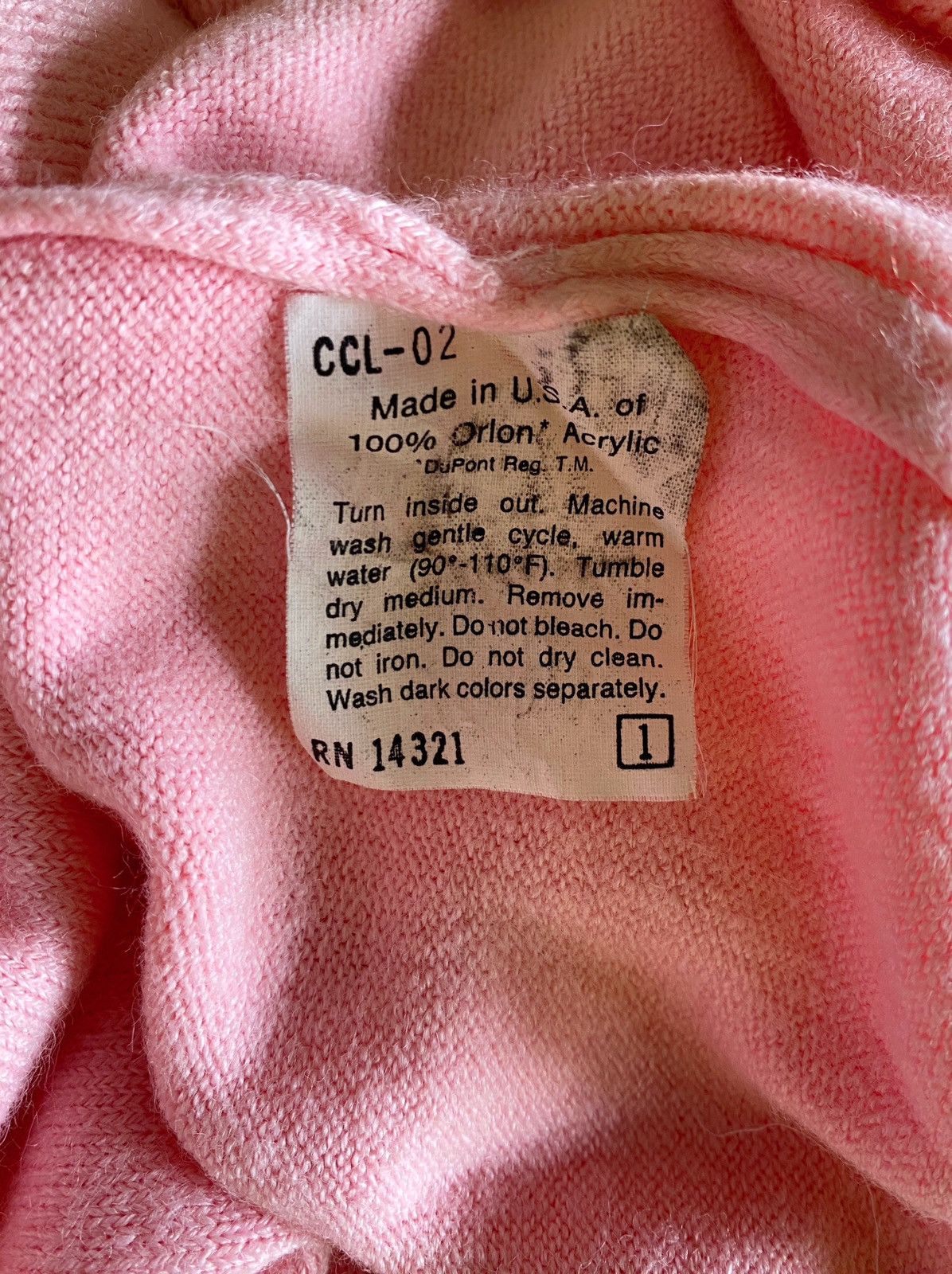 Christian Dior Monsieur Vintage Christian Dior Vneck Knitwear Size US S / EU 44-46 / 1 - 4 Thumbnail
