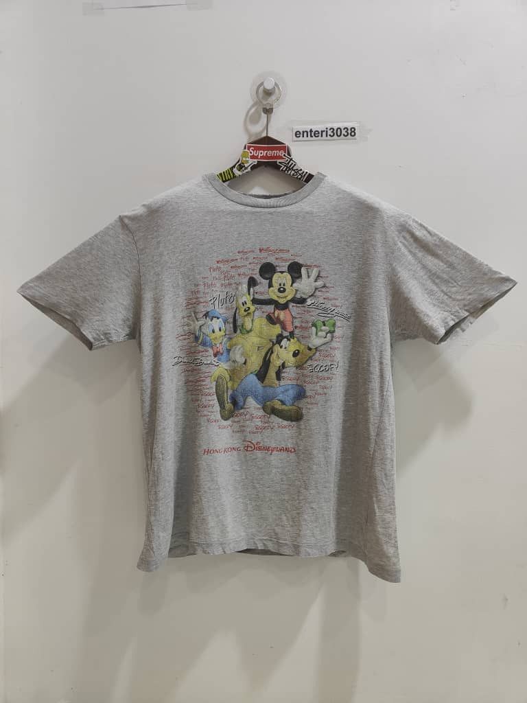 Disney vintage Disneyland Hong Kong Exclusive Mickey Mouse Size US XL / EU 56 / 4 - 1 Thumbnail