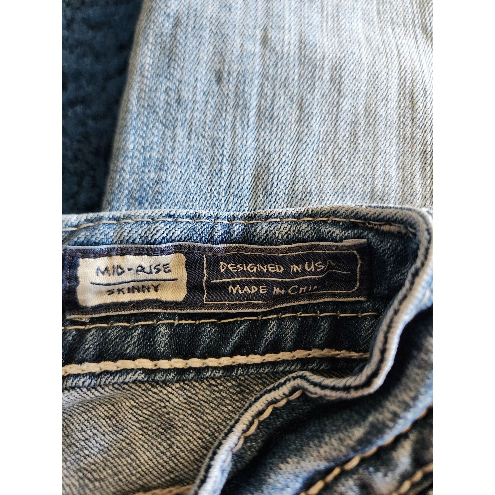 Miss Me Miss Me Mid Rise Skinny Light Embellished Denim Jeans-28 Size 28" / US 6 / IT 42 - 10 Thumbnail