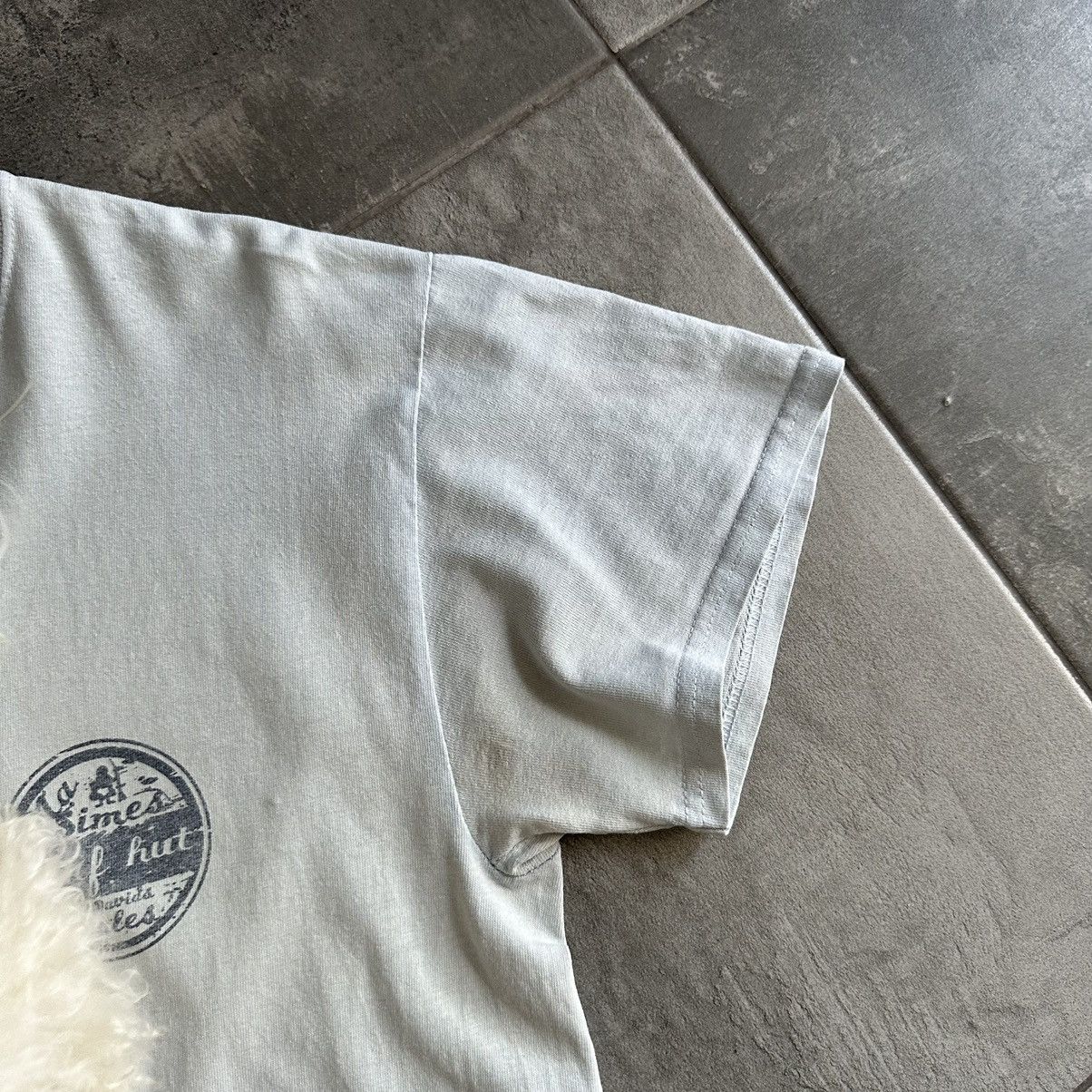 Vintage Vintage Ma Simes T-shirts Surf Hut Big Logo Y2K 00s Size US M / EU 48-50 / 2 - 14 Thumbnail