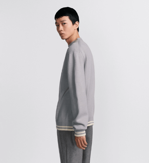 Dior o1w1db10525 443M65 Tag Sweater in Gray Size US M / EU 48-50 / 2 - 6 Thumbnail