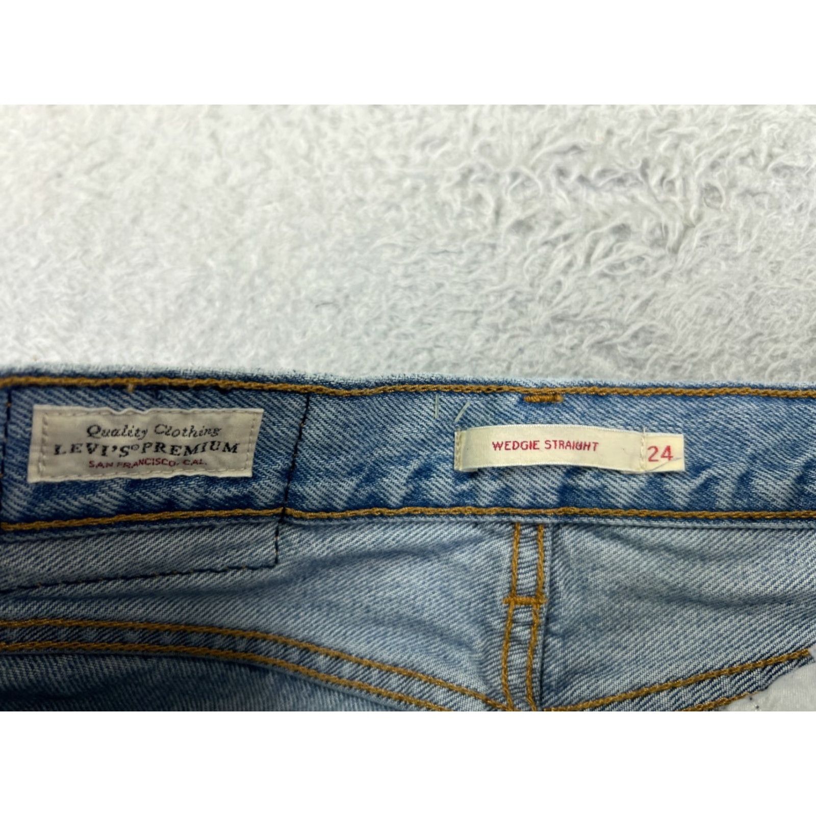 Levi's Levi's Wedgie Fit Jeans Blue Denim Women's Regular 24 Mid Rise Straight Stretch Distressed Casual Size 42" / US 20 - 6 Thumbnail