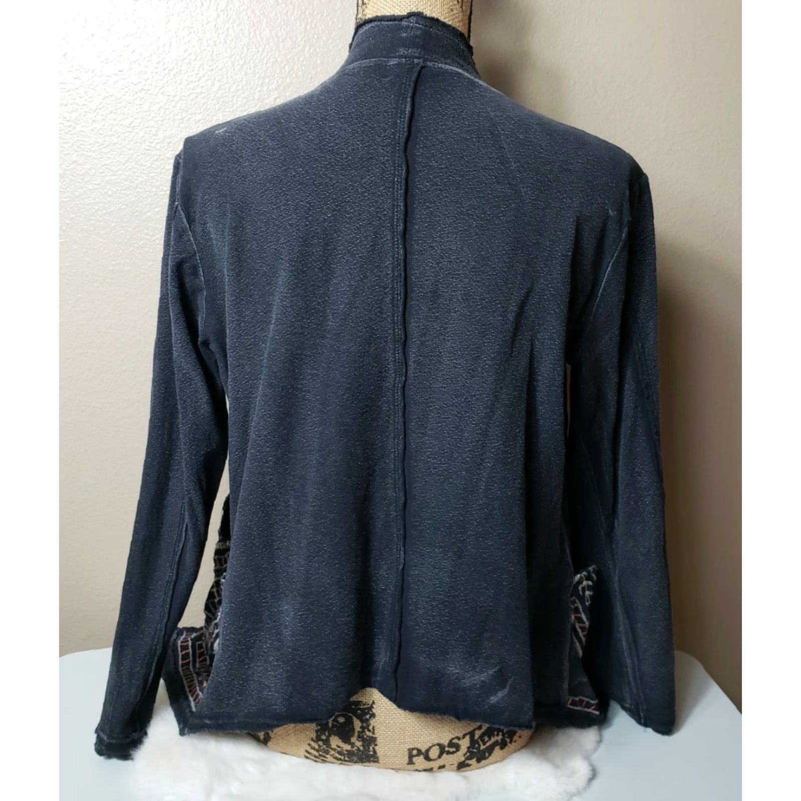 Vintage MONORENO Embroidered Acid Wash Knit Open Jacket Womens M Black Pockets Bohemian Artsy 90s Style Jacket Mens Womens Girls (adjusted to fit rules) Size M / US 6-8 / IT 42-44 - 3 Thumbnail