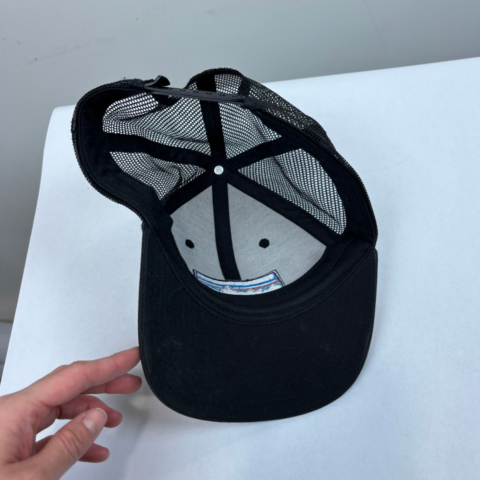 Patagonia Patagonia P-6 Logo Mesh Trucker Hat Snapback Gorpcore Size ONE SIZE - 8 Thumbnail