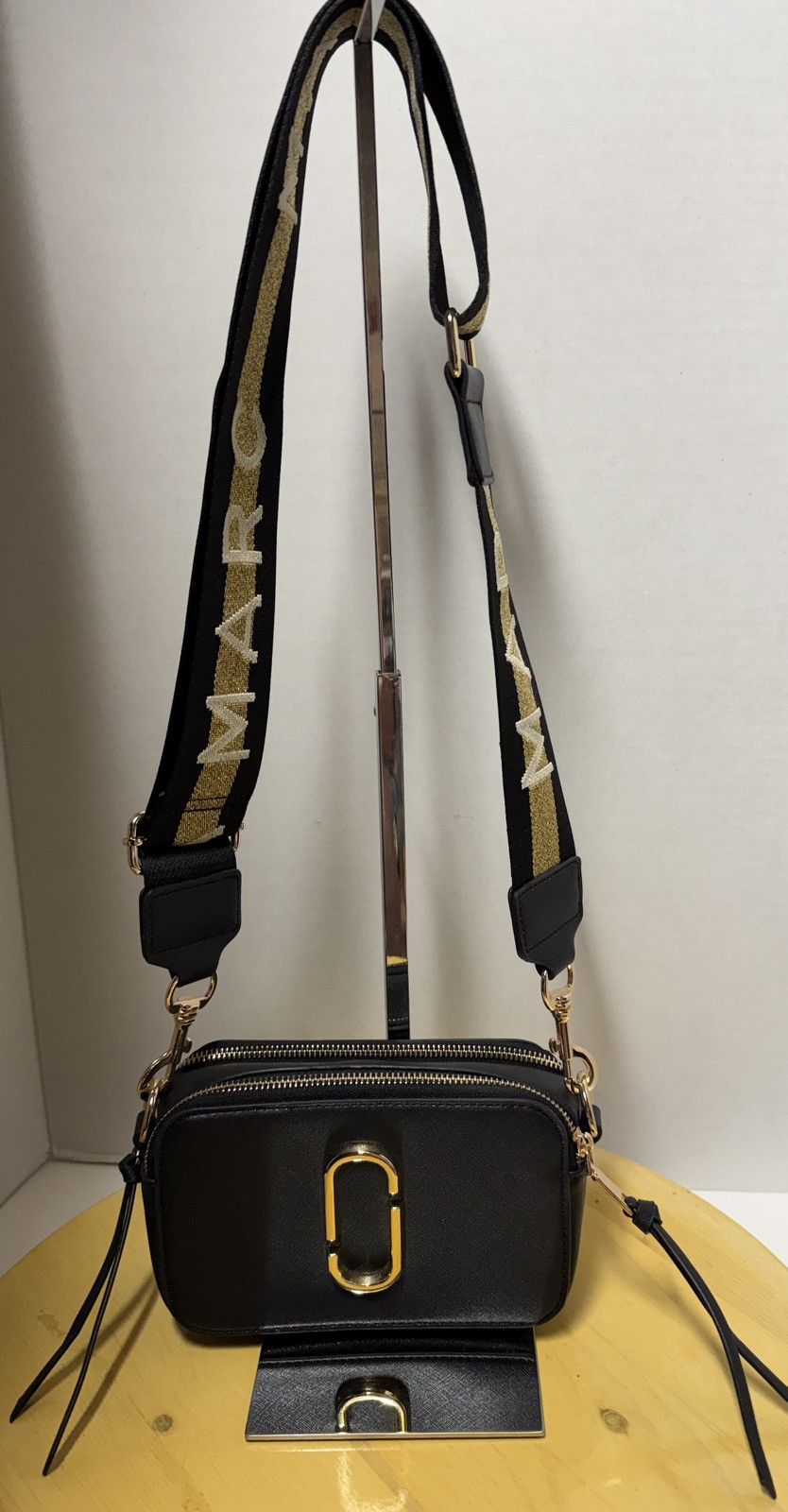 Marc Jacobs Marc Jacobs Black Saffiano Leather Snapshot Camera Bag Size ONE SIZE - 1 Thumbnail