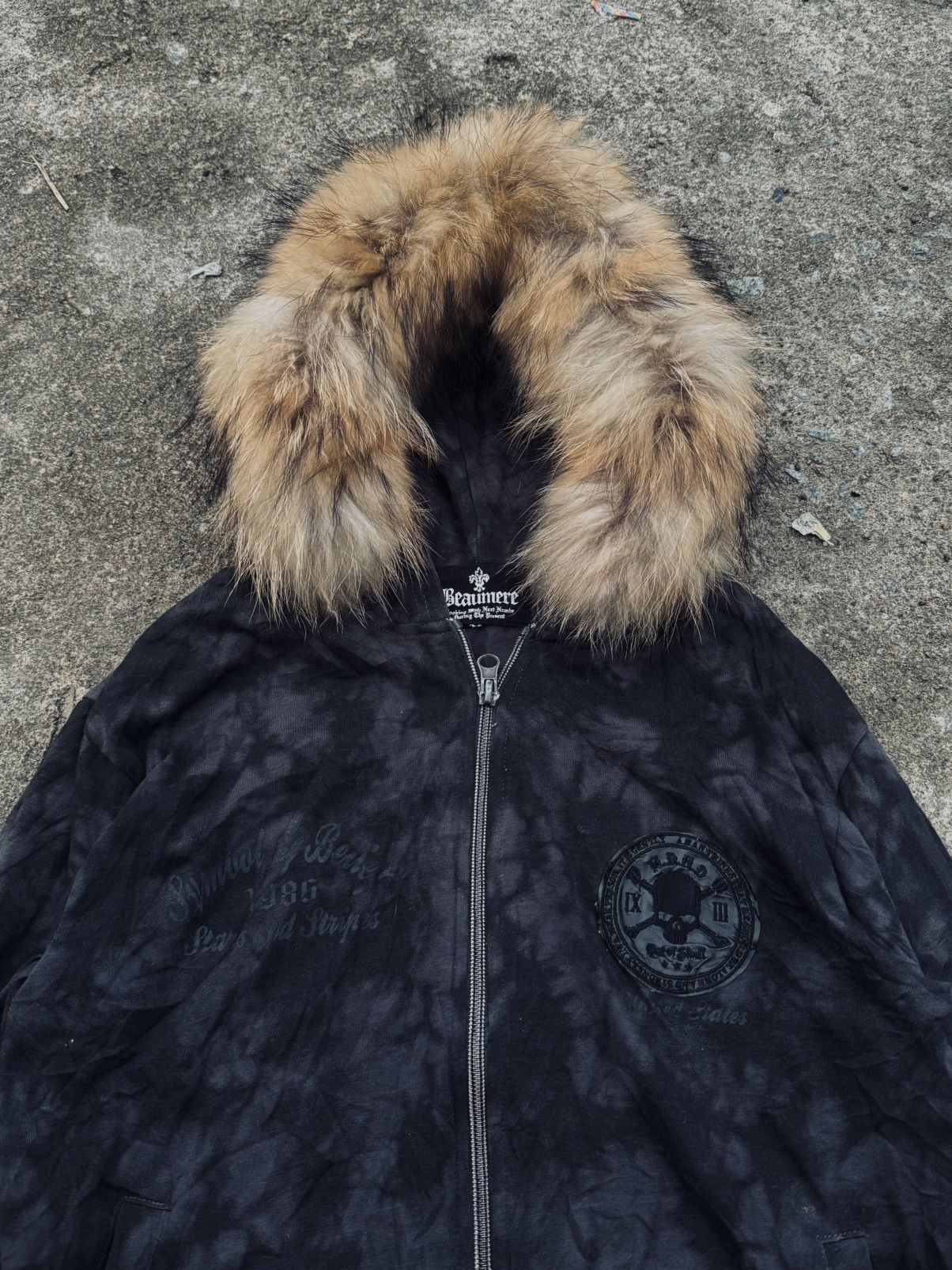 Tornado Mart Beaumere Skulls Fur Soft Hoodie Japan Size US M / EU 48-50 / 2 - 3 Thumbnail