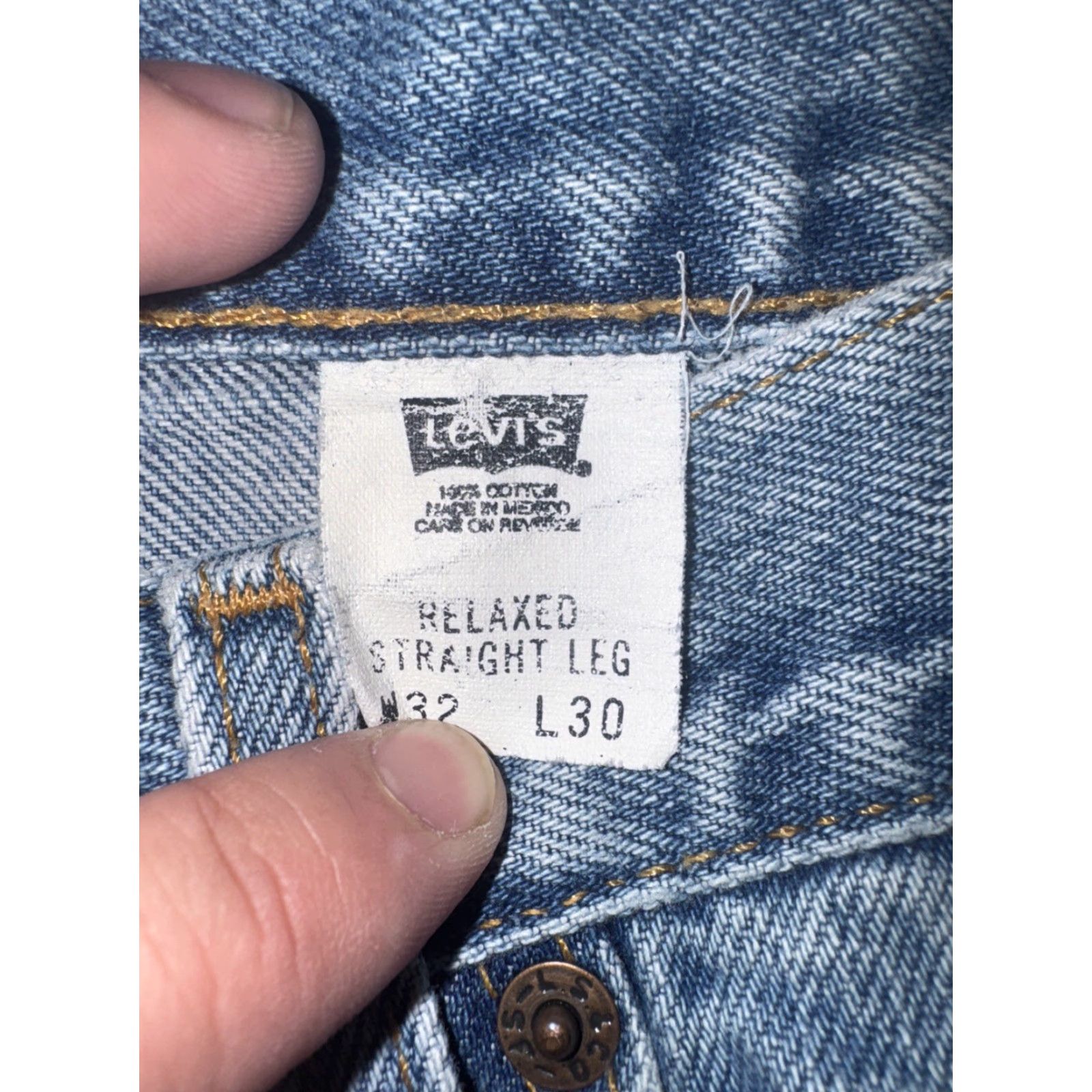 Levi's VINTAGE Levi’s Relaxed Straight Leg Jeans Blue 31x31 Made in Mexico Medium Wash Mens Jeans 90s Retro USA Vintage Mens Size US 31 - 4 Thumbnail