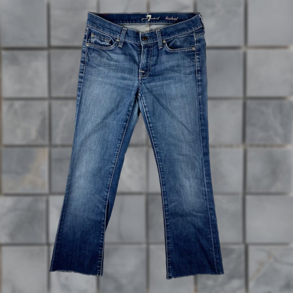 7 For All Mankind 7 For All Mankind Jeans 27 Womens Blue Bootcut Denim Stretch Fray Hem Regular Dark] Size 30" / US 8 / IT 44 - 1 Thumbnail
