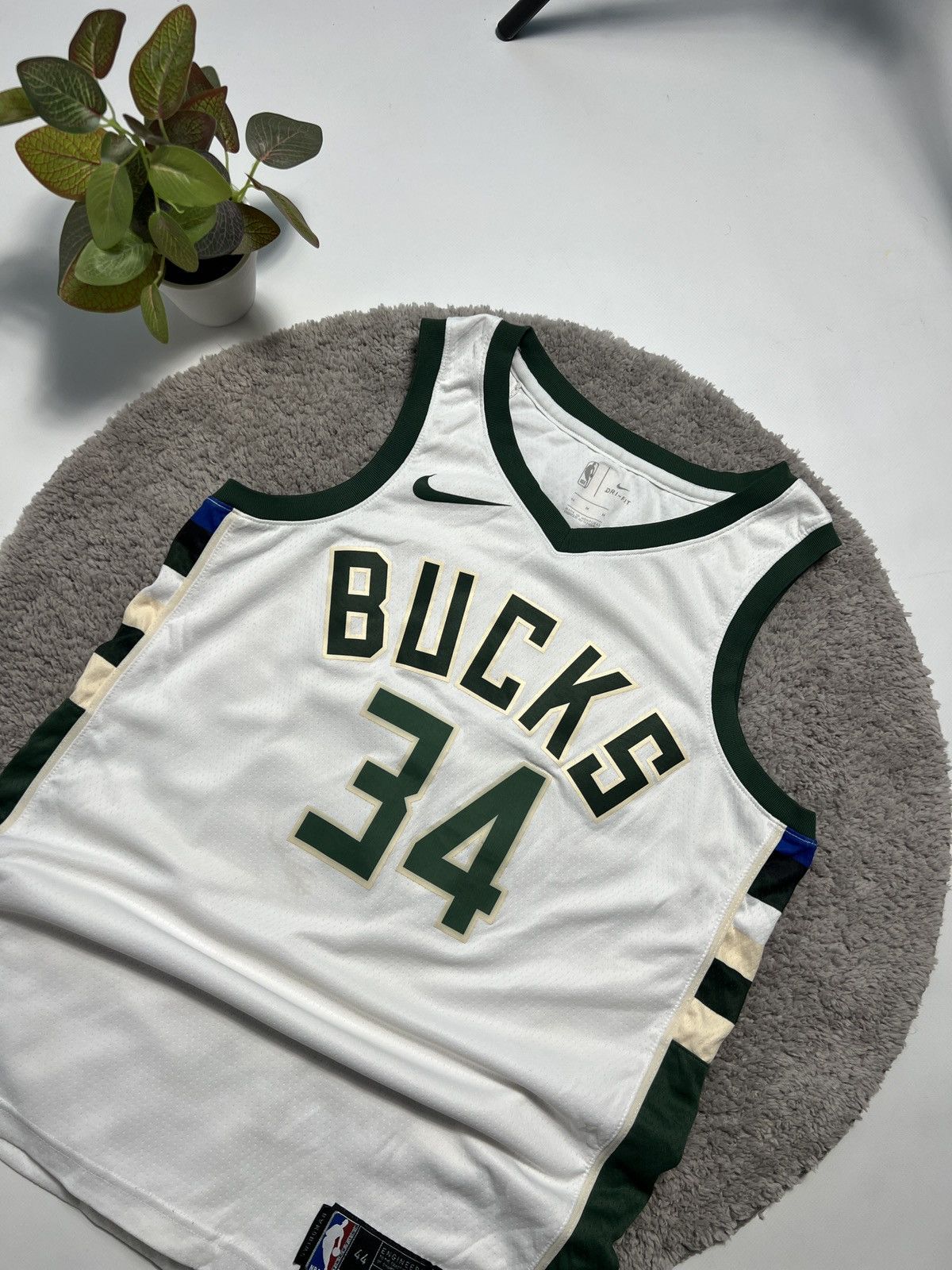 Nike Nike Milwaukee Bucks Antetokounmpo Basketball Jersey #34 Size US M / EU 48-50 / 2 - 1 Thumbnail