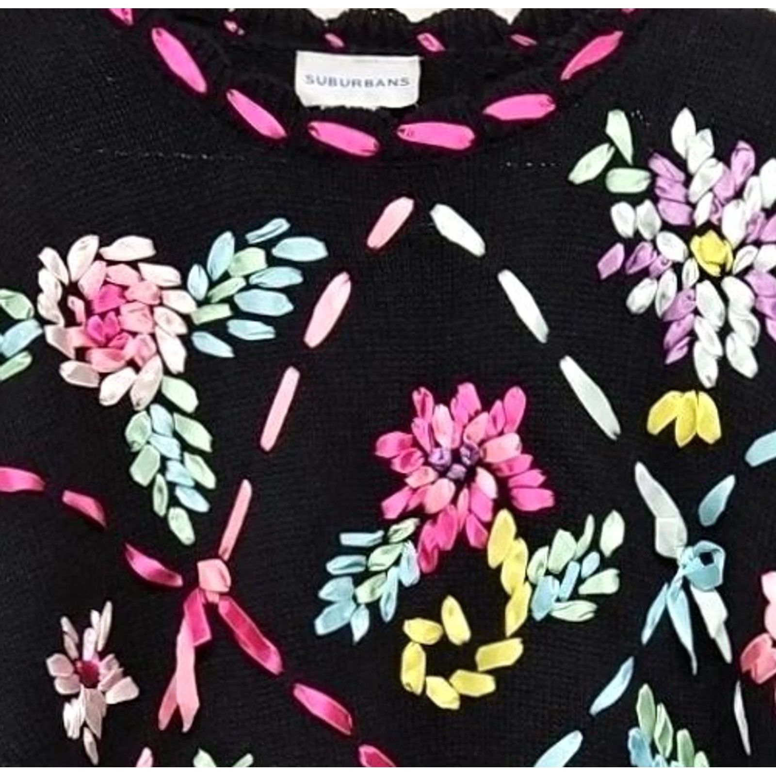 Vintage VINTAGE Suburbans Sweater Floral Embroidered Knit Black 90s Women’s M Crew Neck Pullover Lightweight All Seasons Size M / US 6-8 / IT 42-44 - 3 Thumbnail