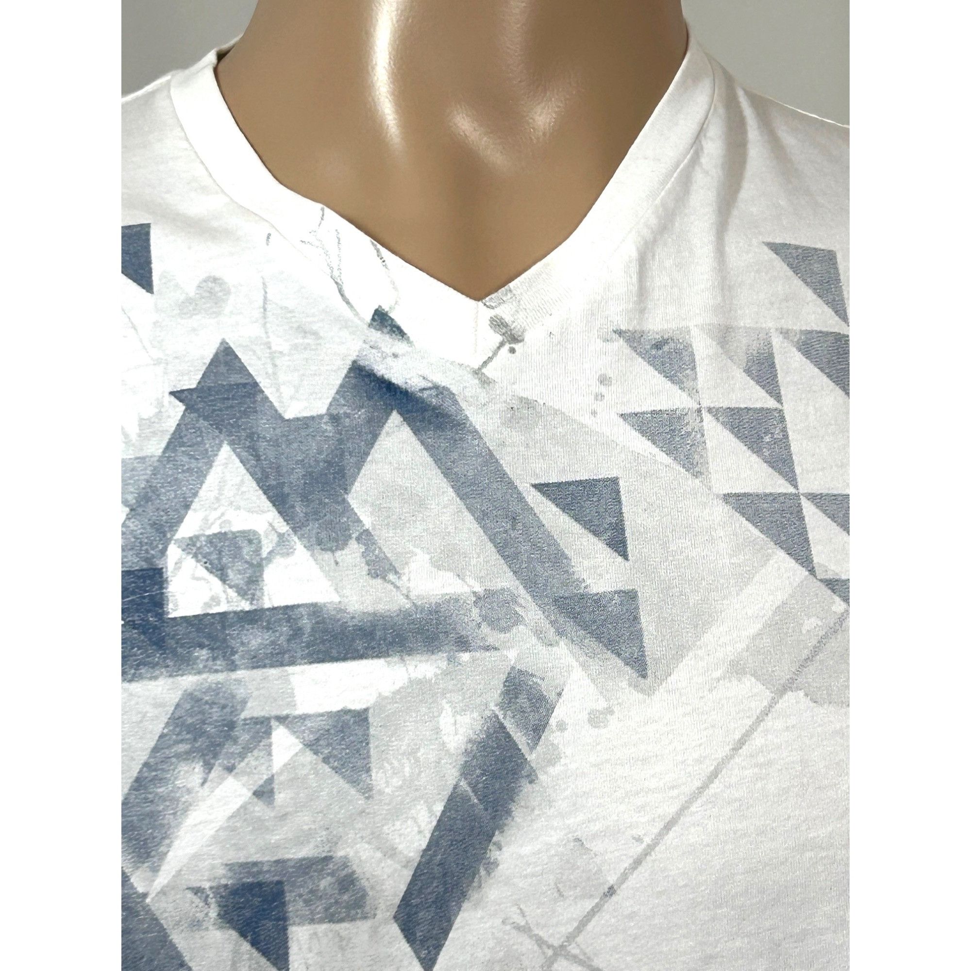 Apt. 9 Apt. 9 Men’ T-Shirt M Vtg Short Sleeve V-Neck White Blue Gr Size US M / EU 48-50 / 2 - 7 Thumbnail