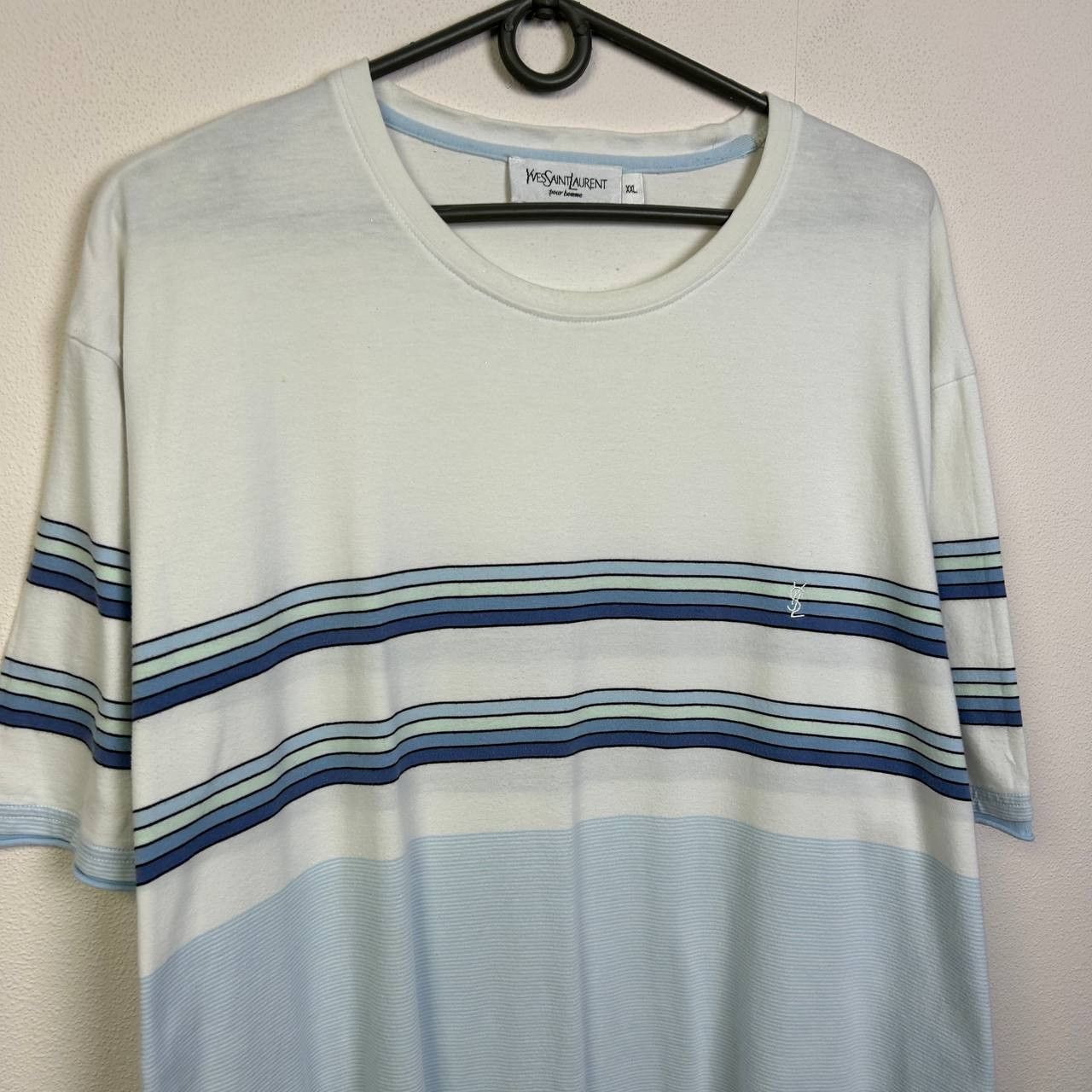 Yves Saint Laurent Luxury Yves Saint Laurent Small logo designer y2k tee Size US XL / EU 56 / 4 - 2 Thumbnail