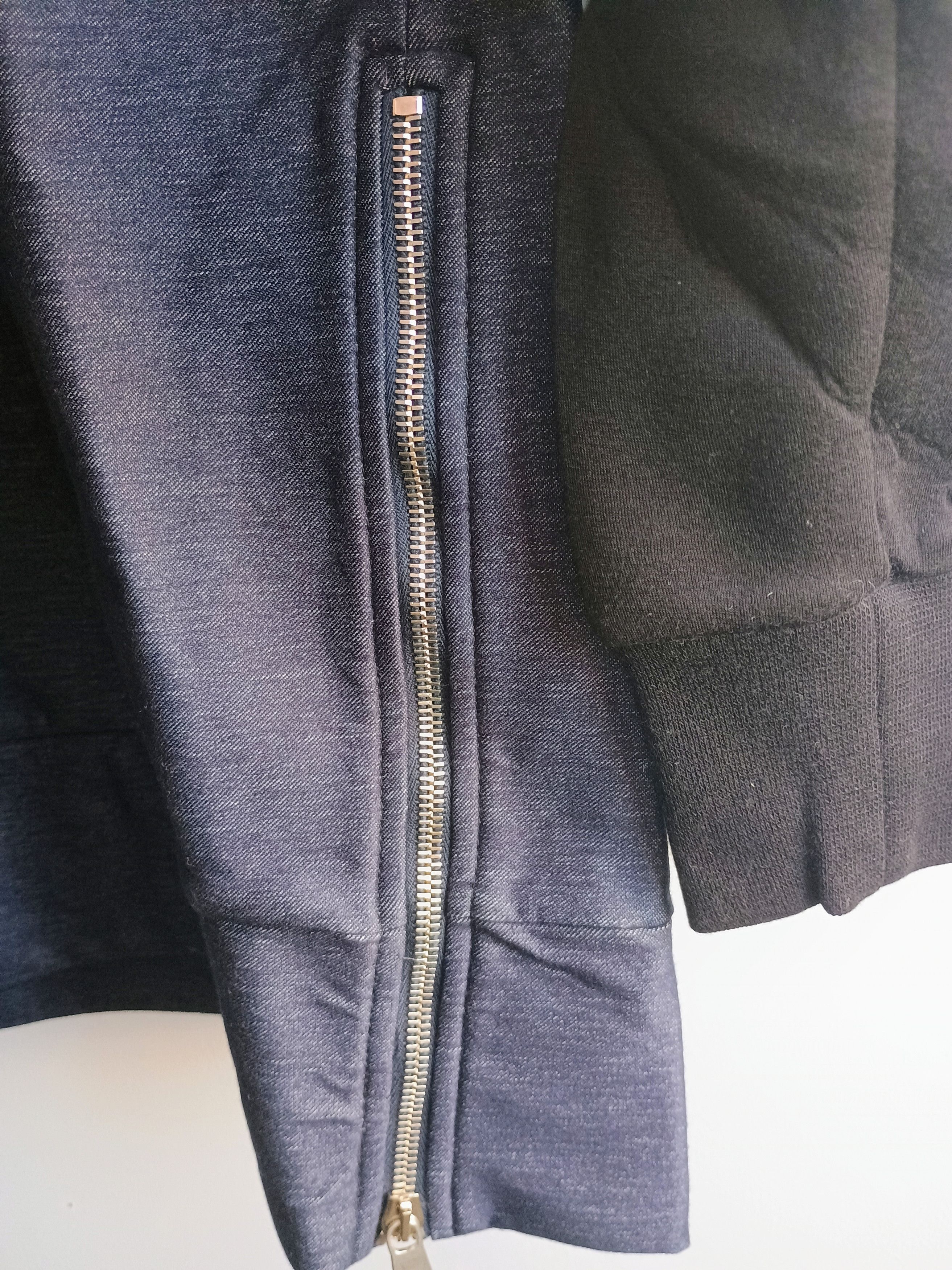 Neil Barrett Sweater in blue & black Large BNWT Size US L / EU 52-54 / 3 - 5 Thumbnail