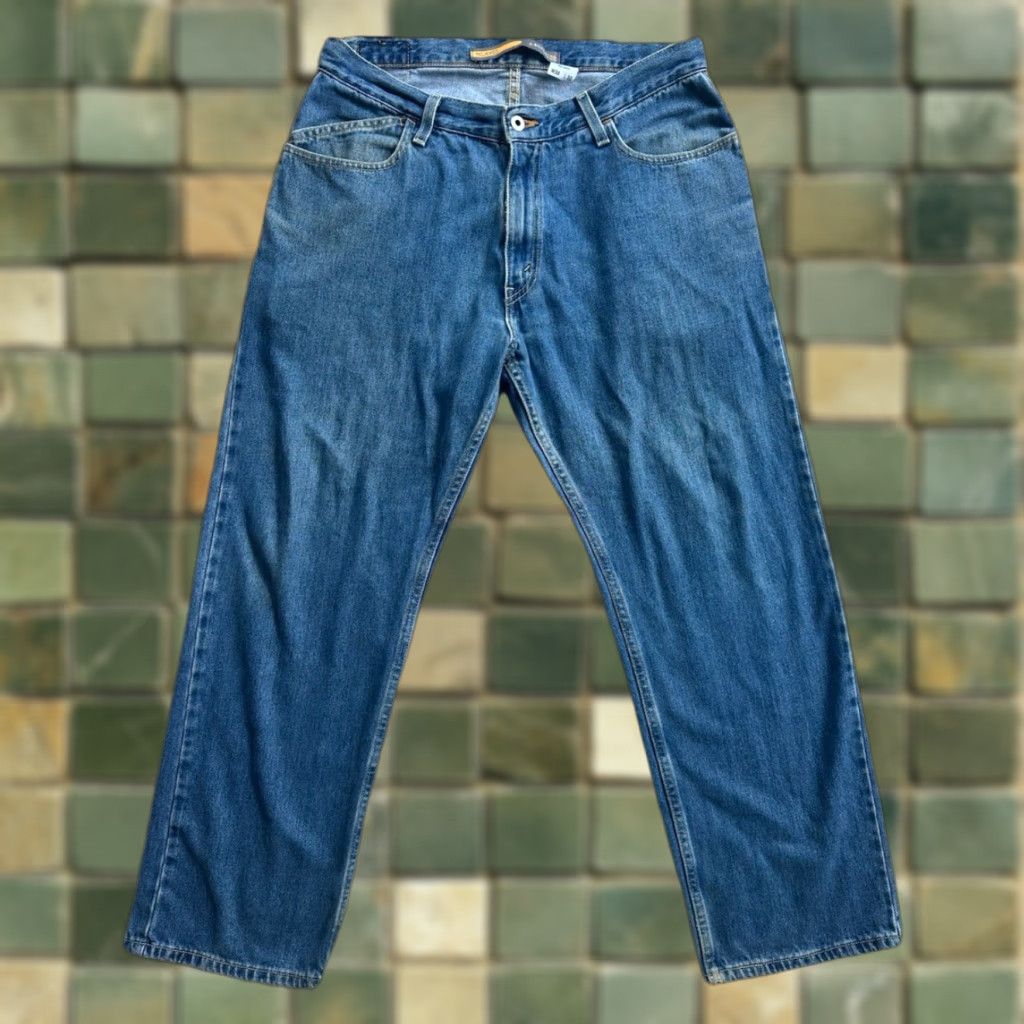 Vintage VTG Levi’s Jeans Loose Straight Men’s Blue 34x30 Y2K Distressed M3J Relaxed Fit 5-Pocket Denim Casual Grunge Hip Hop Skater Baggy Jeans Womens? Size US 34 / EU 50 - 1 Thumbnail
