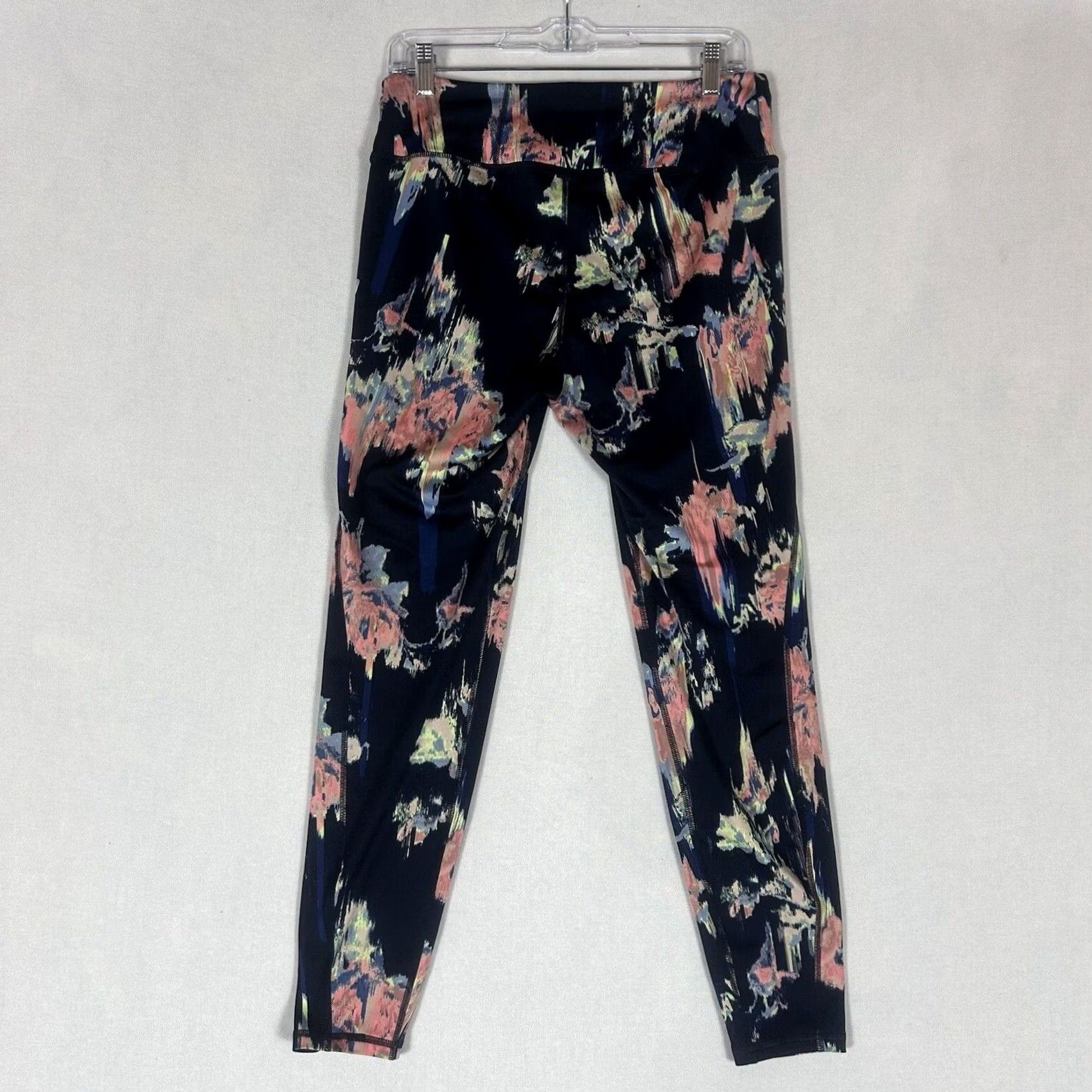 H&M H&M Sport Leggings Women's L Ankle Multicolor Abstract Stretch Gym Run Yoga Fitness Size 36" / US 14 / IT 50 - 4 Thumbnail