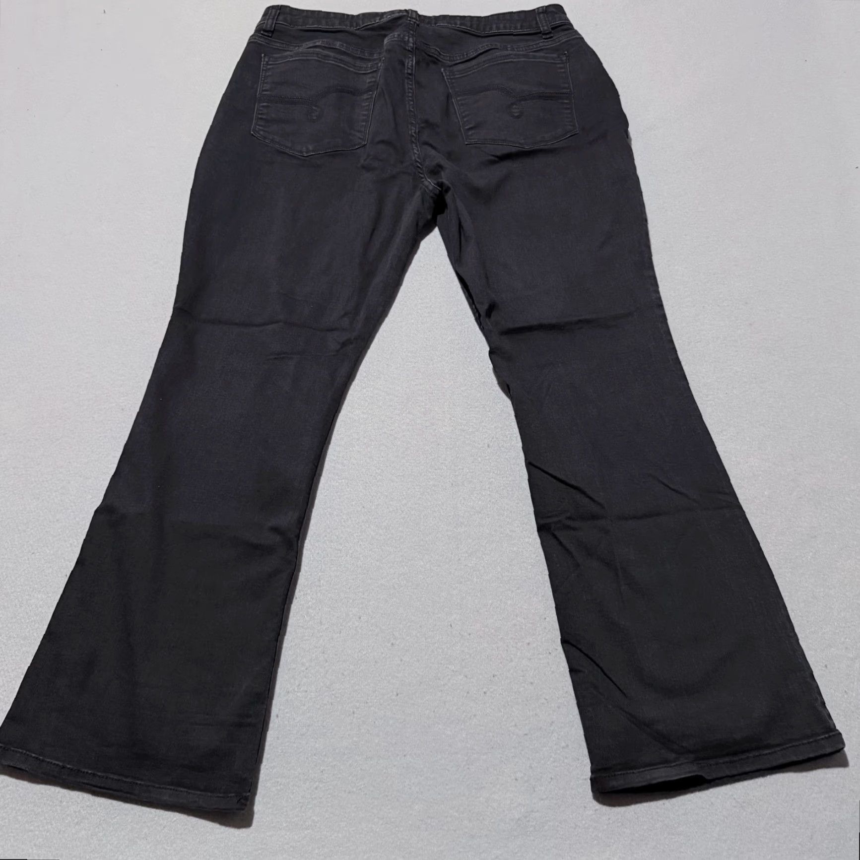 Lee Riders by Lee Women's Jeans Bootcut 18P Black Denim Stretch - Y2K Retro - Midrise 36 in Inseam 27 in Petite Regular Button Zip Front 5-Pocket Size 40" / US 18 - 2 Thumbnail