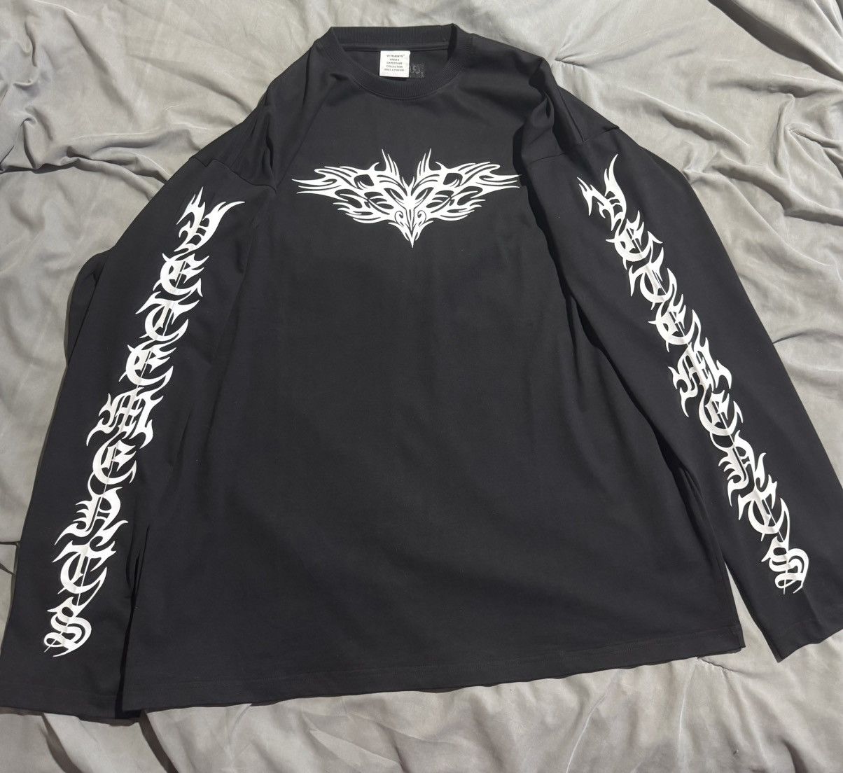 Vetements Vetements Gothic Logo Longsleeve Tribal | Grailed