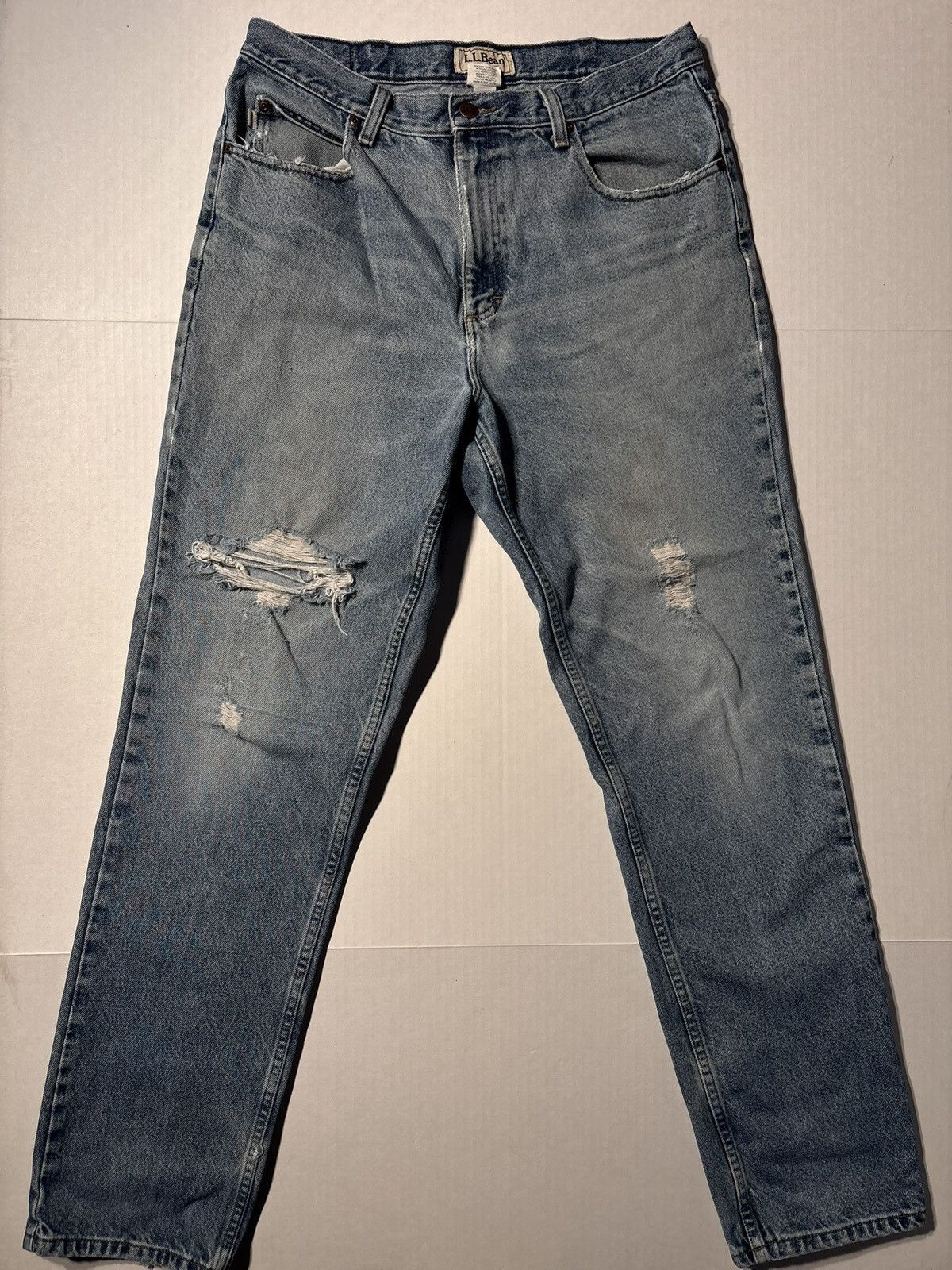 L.L. Bean Vtg LL Bean Classic Fit Distressed Jeans Y2K 90’s 35x34 Size US 35 - 1 Thumbnail