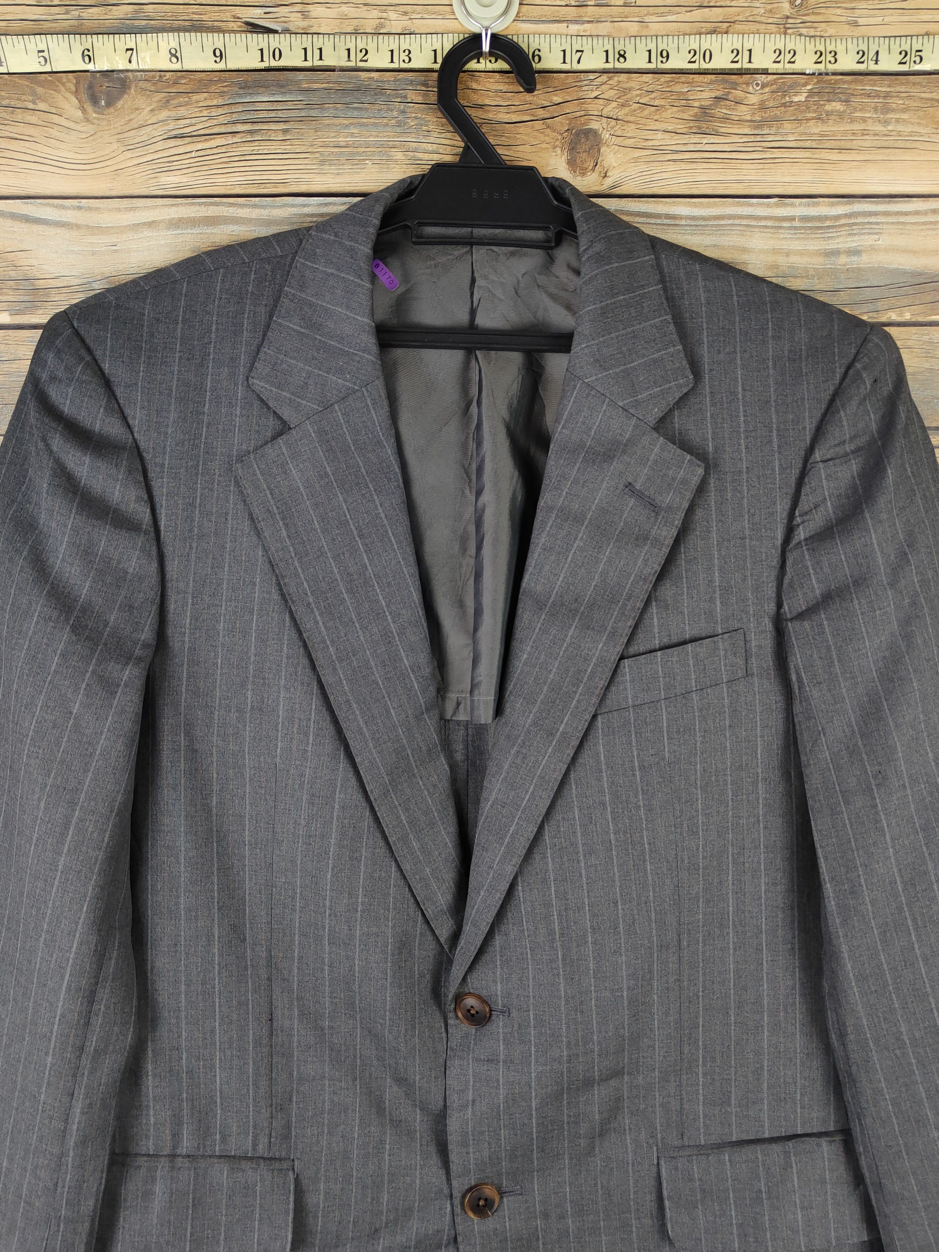 Burberry × Vintage Vintage Burberry Dark Gray Blazers Distressed minor. Size US L / EU 52-54 / 3 - 2 Thumbnail