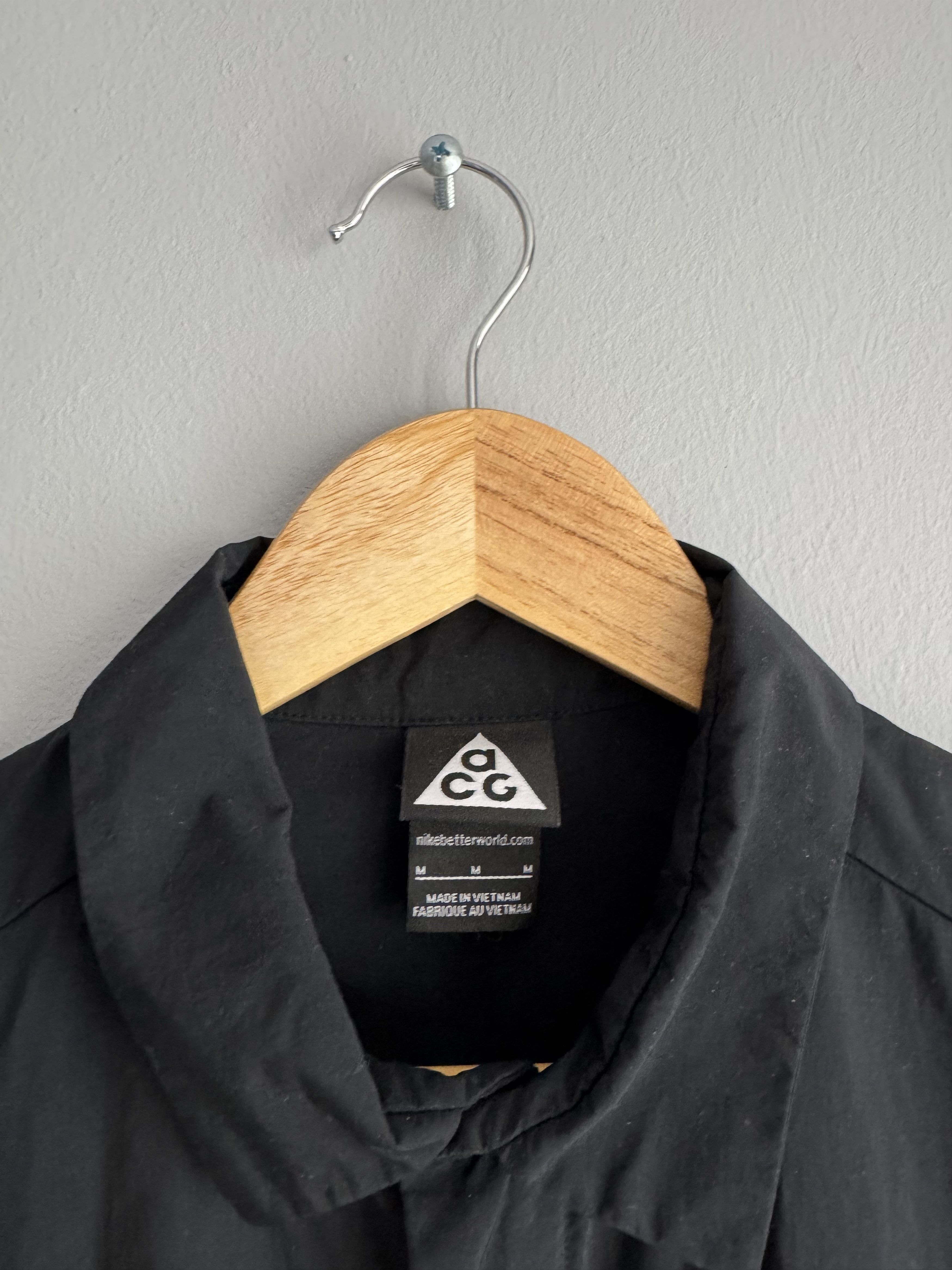 Nike ACG Nike ACG Tech Black Technical Shirt Jacket acronym Size US M / EU 48-50 / 2 - 6 Thumbnail