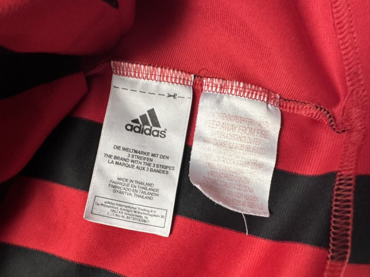 Adidas × Vintage Vintage AC Milan soccer jersey adidas size S Size US S / EU 44-46 / 1 - 5 Thumbnail