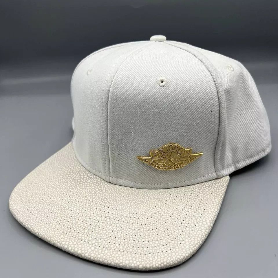 Jordan Brand Air Jordan Hat Men Pinnacle Wings Jumpman Strap Back Cap Size ONE SIZE - 2 Thumbnail