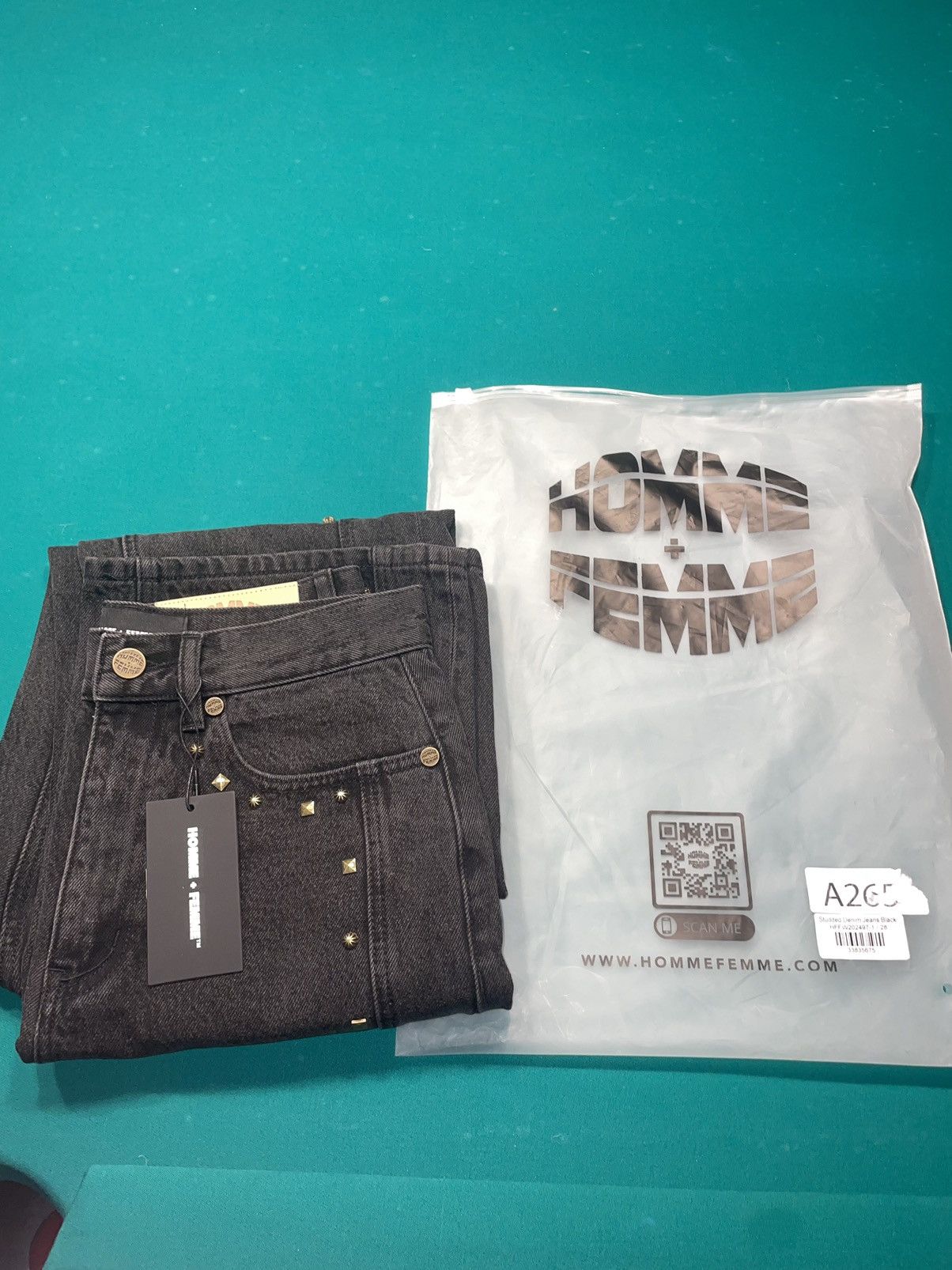 Homme + Femme La Size 28 Homme Femme Jeans Size US 28 / EU 44 - 6 Thumbnail
