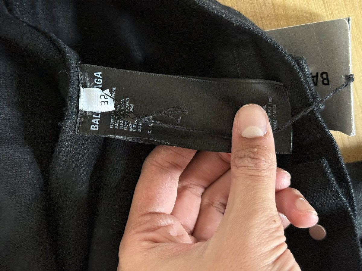 Balenciaga Balenciaga Raver Baggy Fit Japanese Denim Pants (Size 32) Size US 32 / EU 48 - 8 Thumbnail
