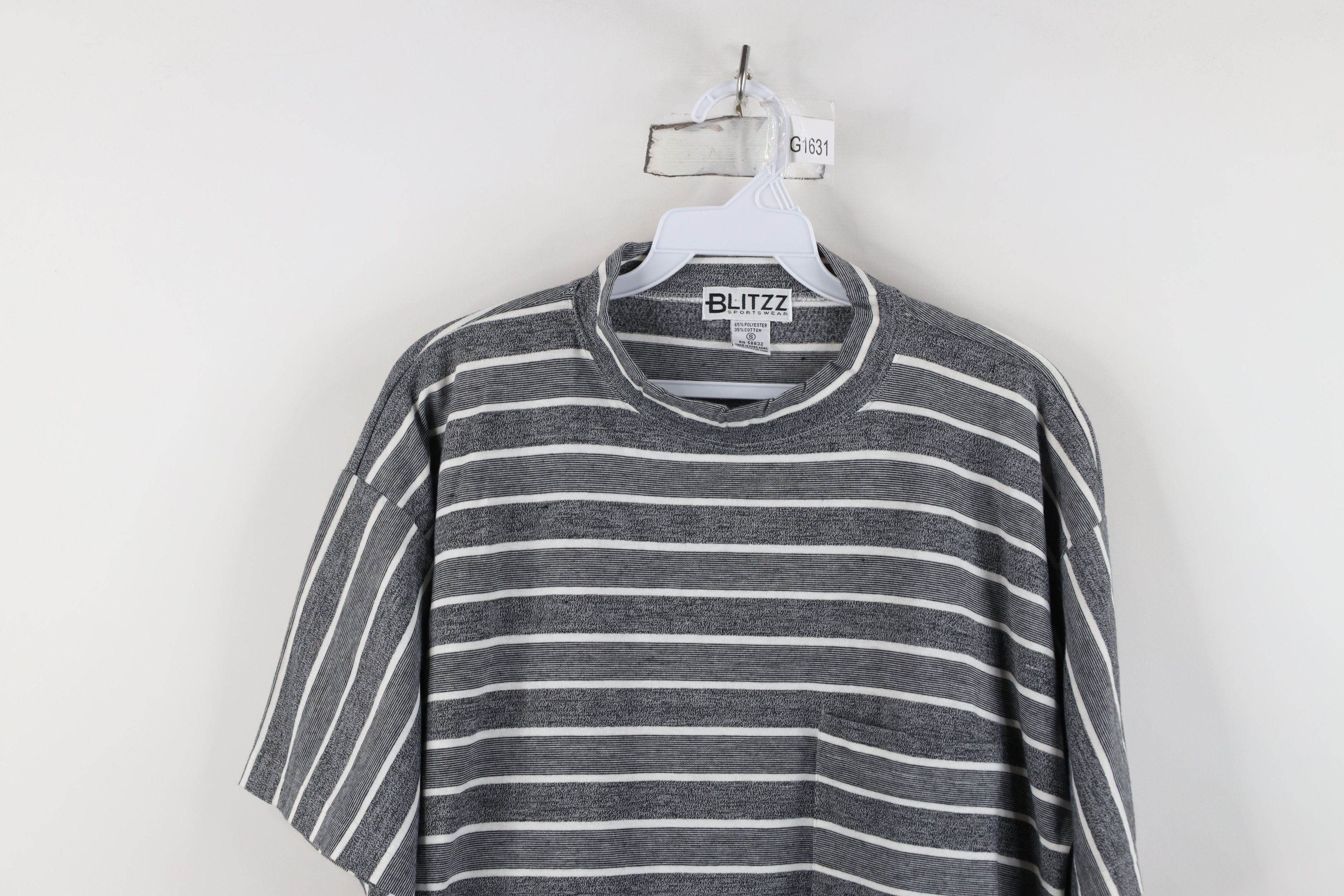 Vintage Vintage 90s Streetwear Block Pocket Short Sleeve T-Shirt Size US S / EU 44-46 / 1 - 2 Thumbnail