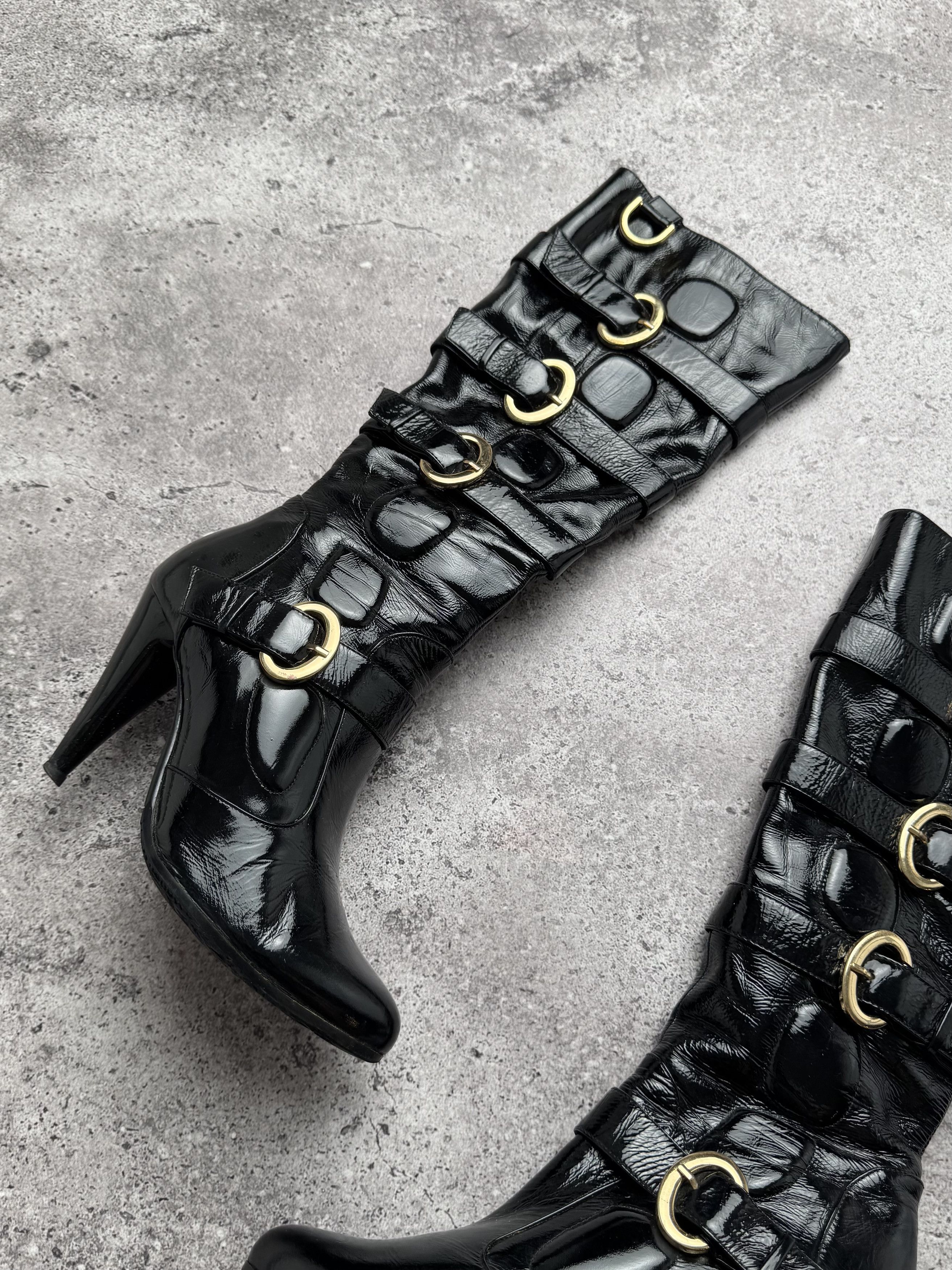 Japanese Brand Vintage Patent Leather Boots With Straps C672(V289)(E8) Size US 6 / IT 36 - 2 Thumbnail