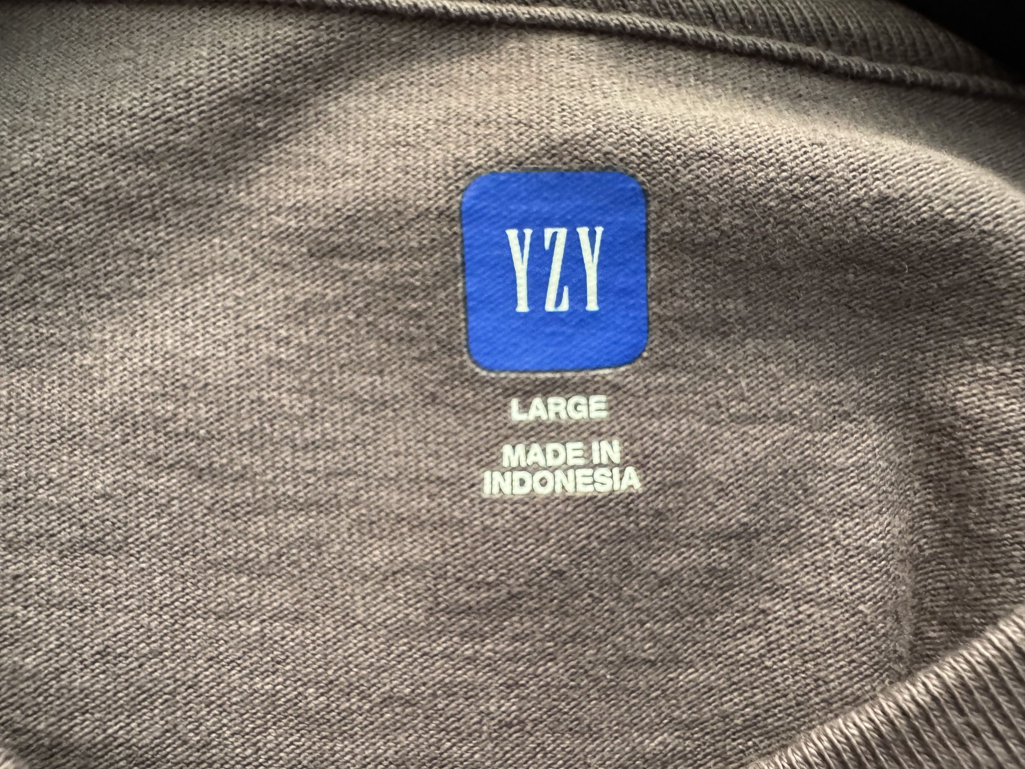 Gap × Yeezy Yeezy Gap T Shirt Original Black Size US L / EU 52-54 / 3 - 5 Thumbnail