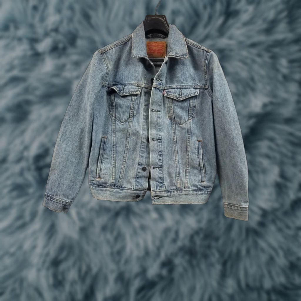 Levi's VINTAGE Levi's Denim Trucker Jacket Mens S Blue 72334 Distressed See All Pics Size US S / EU 44-46 / 1 - 1 Thumbnail