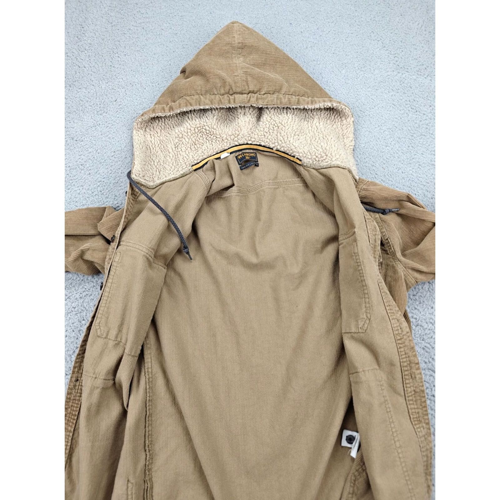 Billabong VINTAGE Billabong Jacket Mens Medium Brown Corduroy Hooded Sherpa Lined SurfPlus Shacket Size US M / EU 48-50 / 2 - 3 Thumbnail