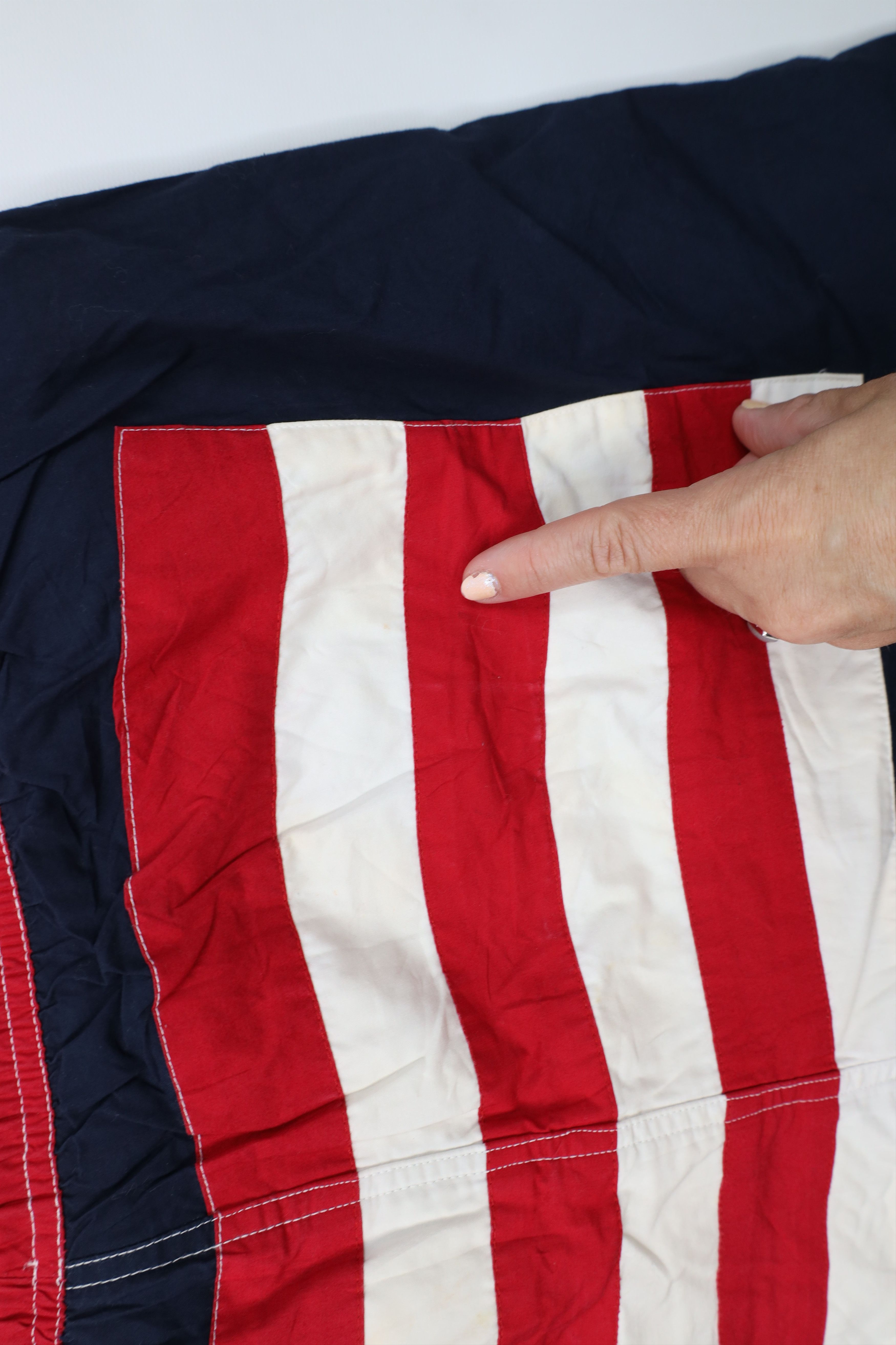 Tommy Hilfiger Vintage 90s Tommy Hilfiger Flag International Games Shorts Size US 32 / EU 48 - 15 Thumbnail