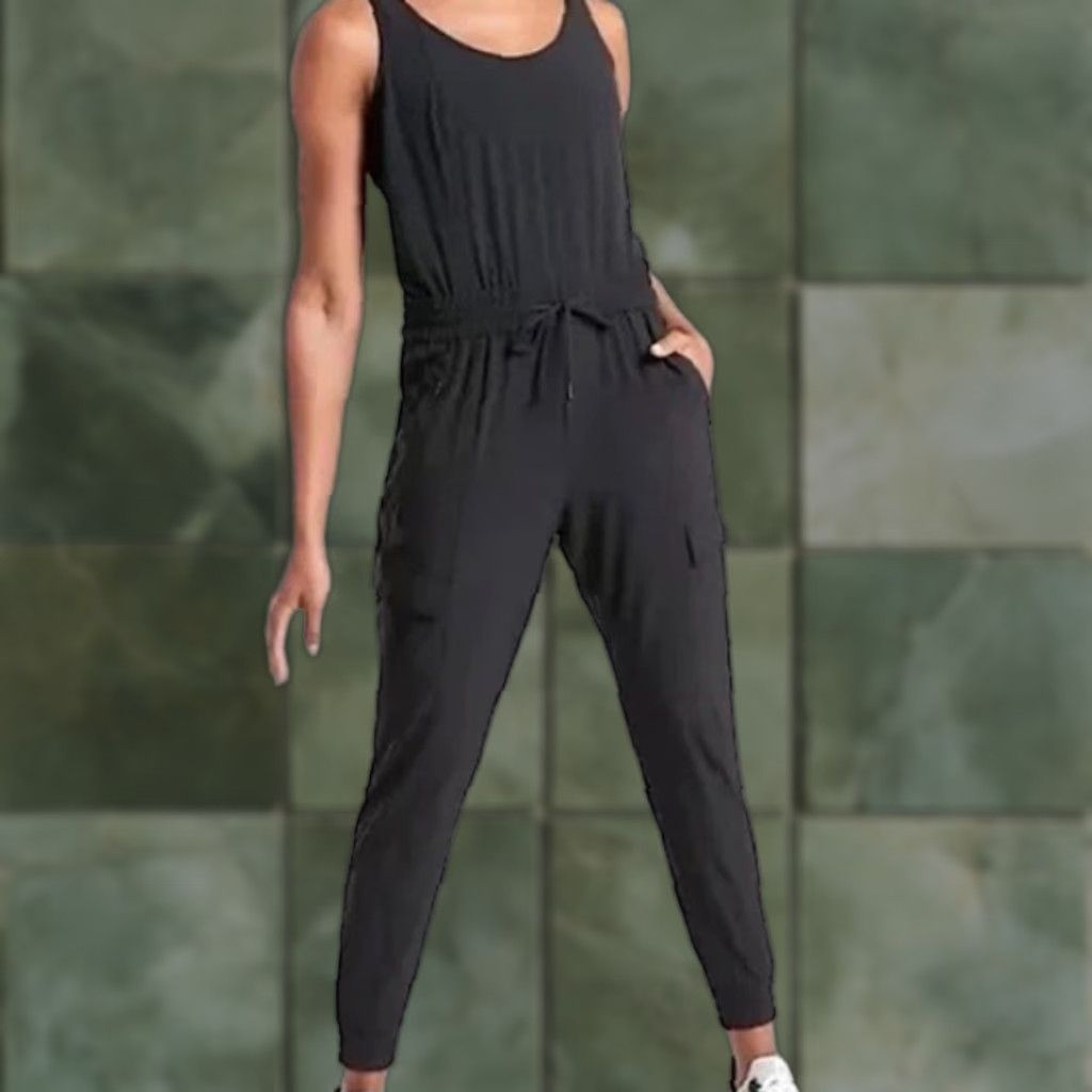 Athleta ATHLETA Unbound Lightweight Sleeveless Cargo Jumpsuit Black Small Size 28" / US 6 / IT 42 - 1 Thumbnail
