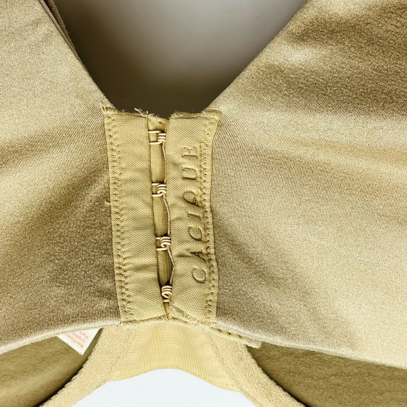 Vintage Cacique Backsmoother Lightly Lined Full Coverage Bra 42H Beige Underwire T-Shirt Bra Women Plus Size Size ONE SIZE - 5 Thumbnail