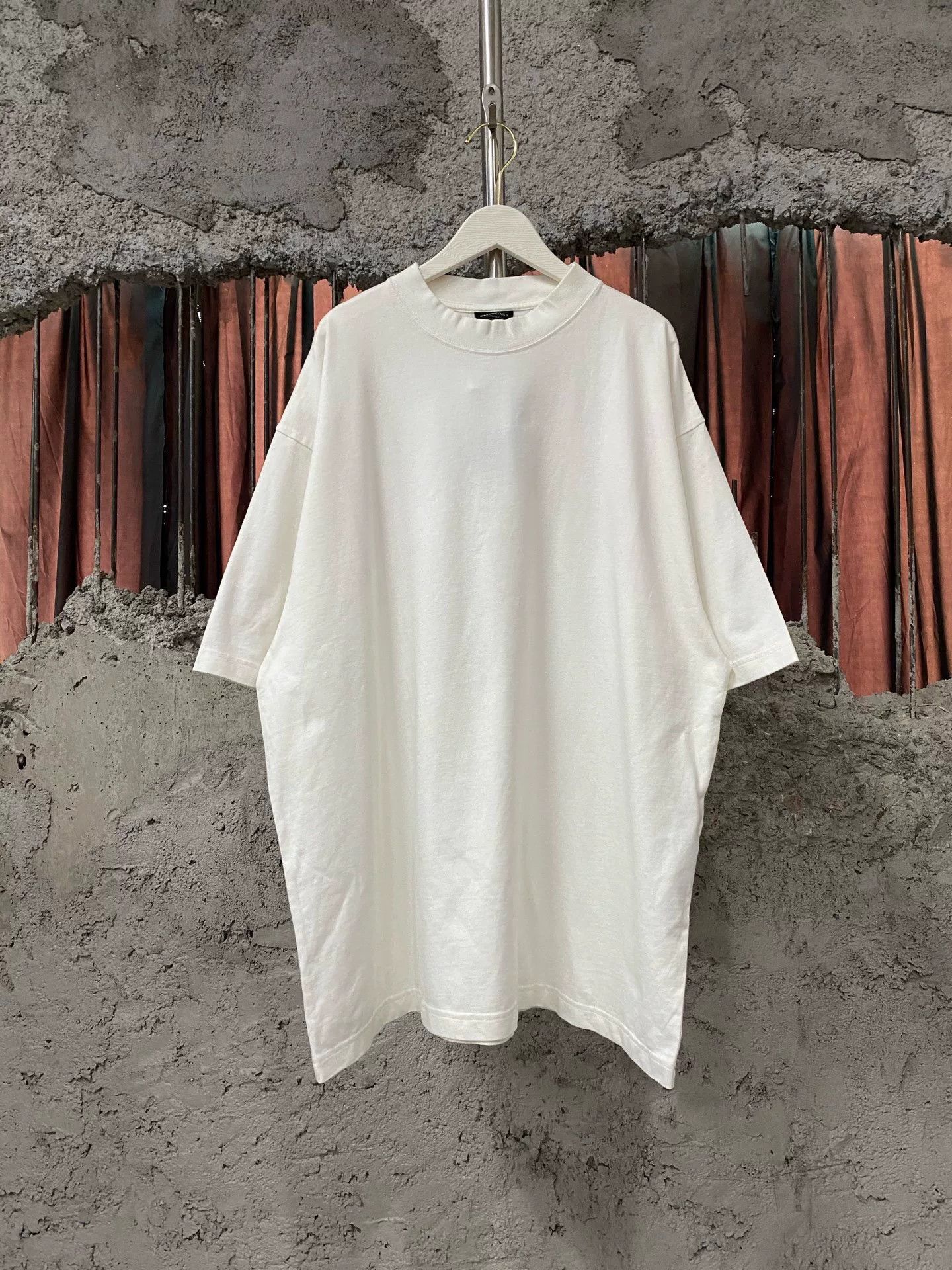 balenciaga short sleeve logo t-shirt